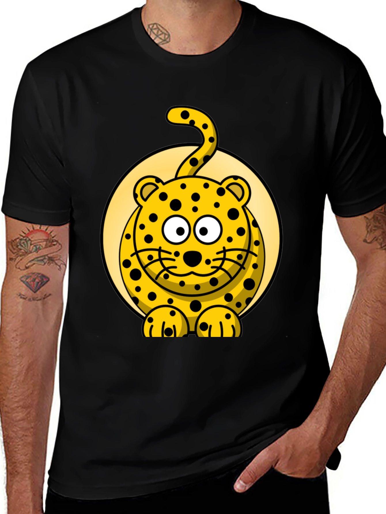 Variant 8 of Cartoon Leopard Graphic Black T-Shirt