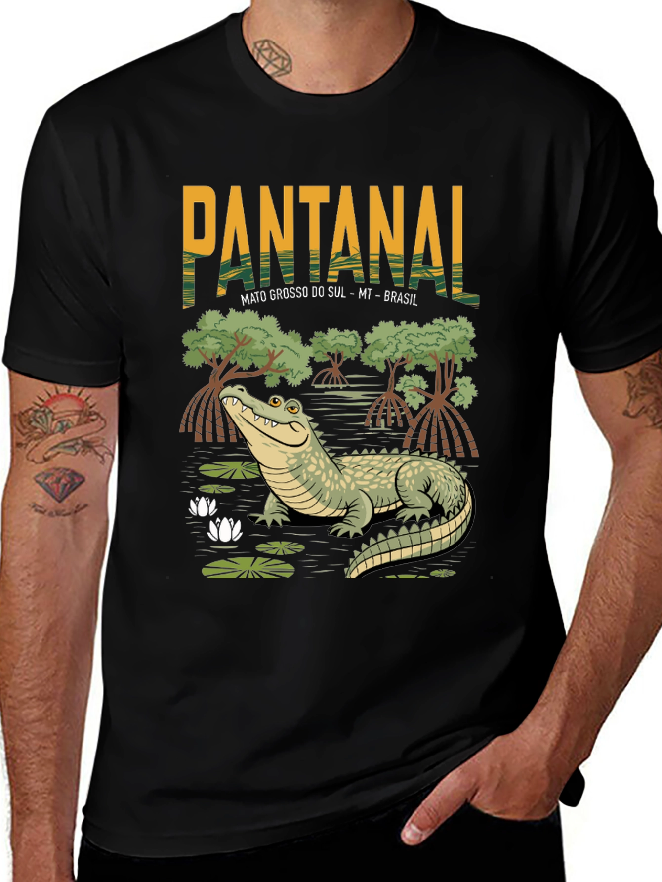 Pantanal Alligator Graphic T-Shirt