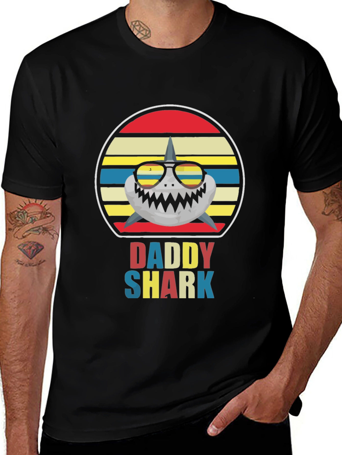 Daddy Shark Graphic Tee - Fun Family Apparel