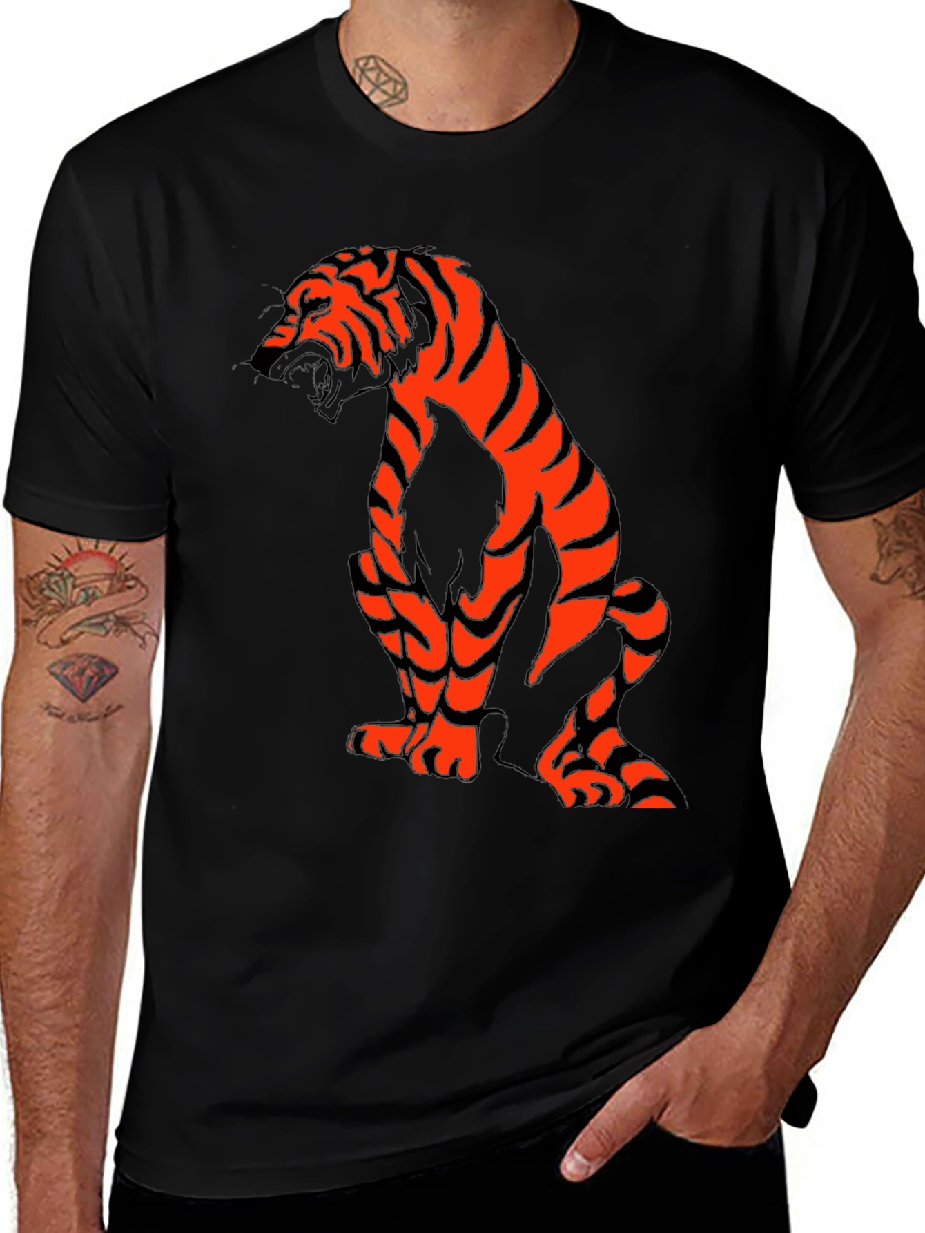 Variant 4 of Tiger Graphic Tee - Men's Black T-Shirt