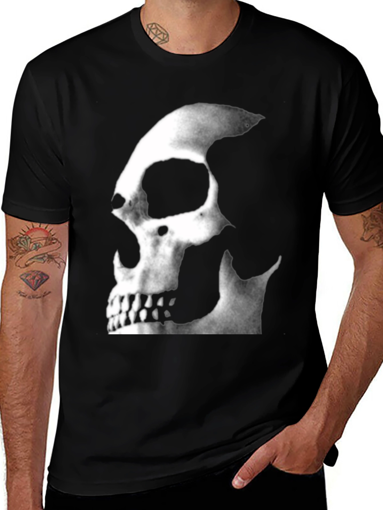 Black Skull Graphic T-Shirt