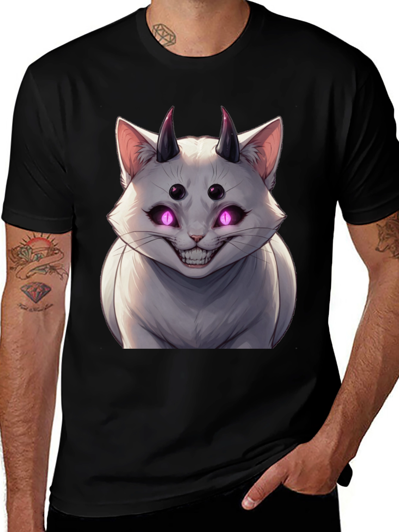 Variant 18 of Creepy Cat T-Shirt