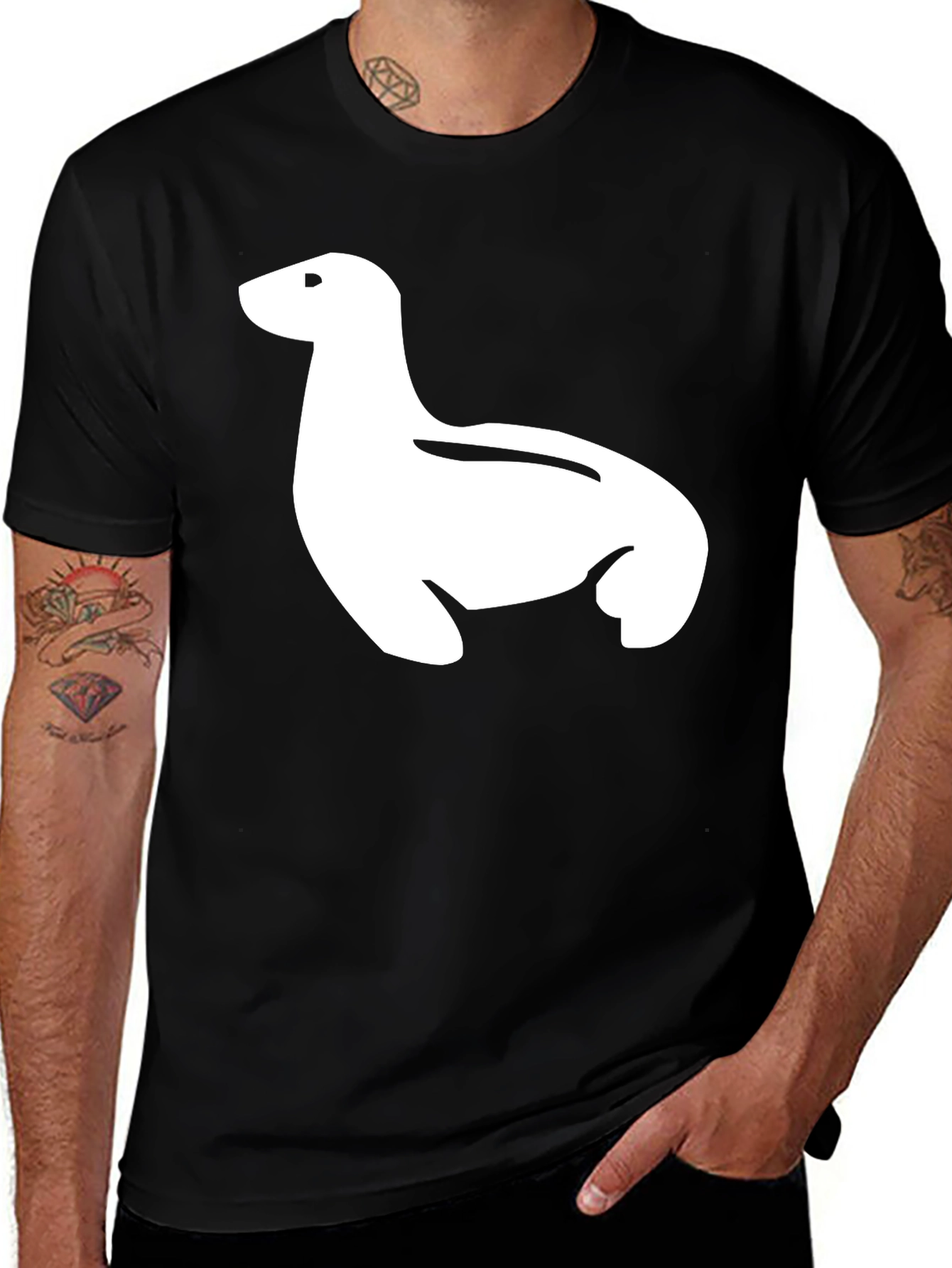 Variant 8 of Seal Graphic Black T-Shirt