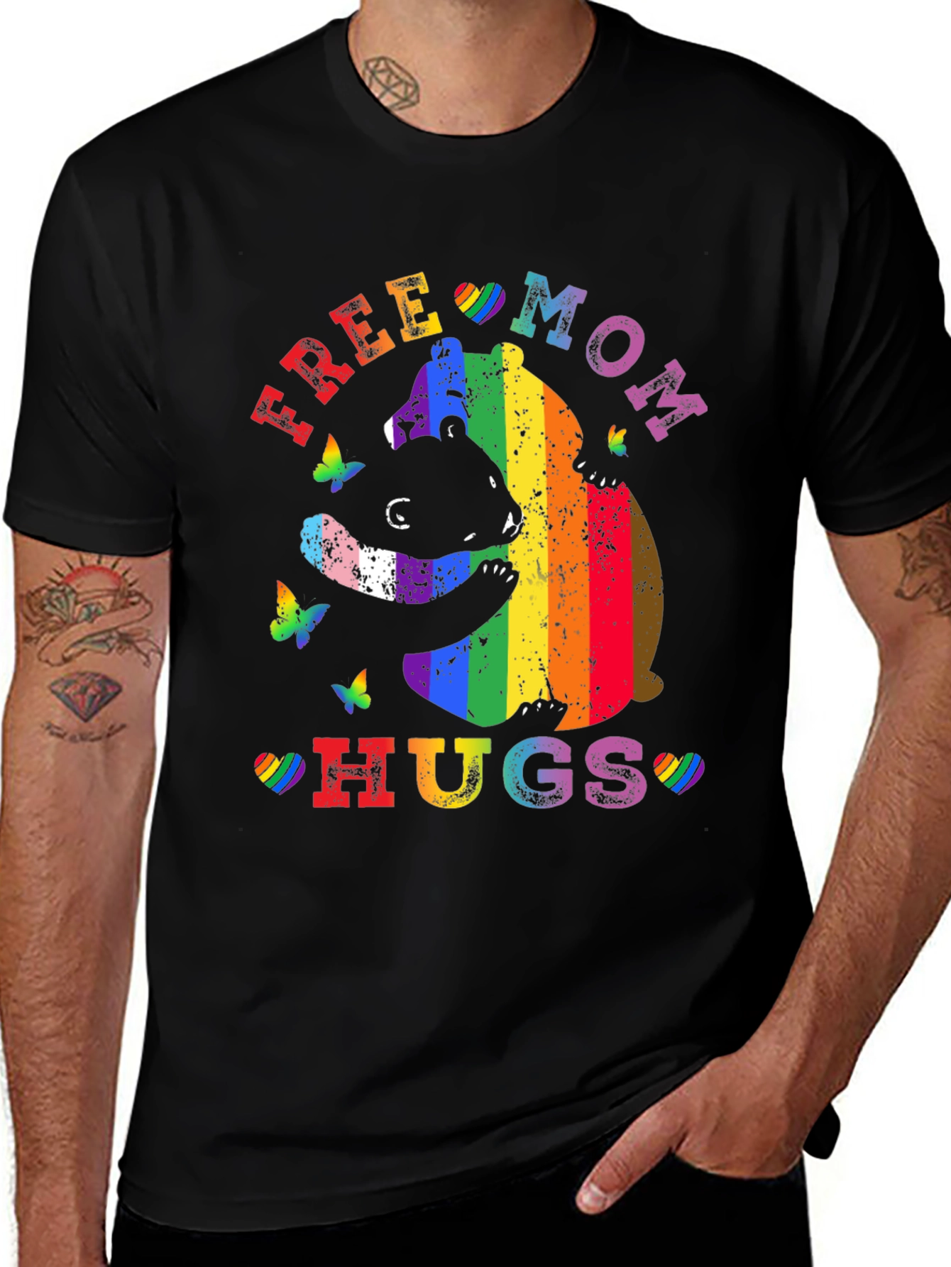 Free Mom Hugs Rainbow Bear T-Shirt