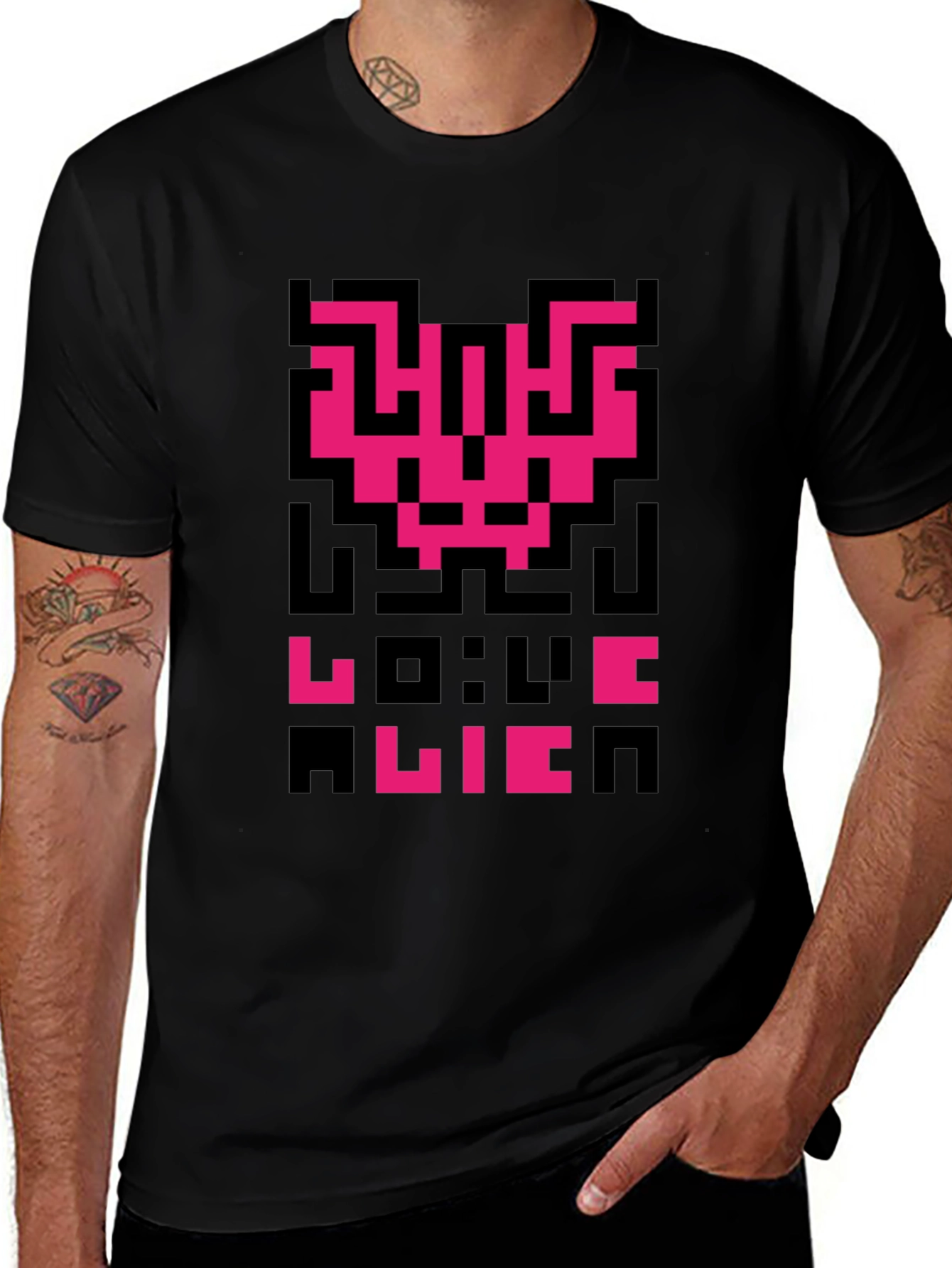 Variant 20 of Pixel Alien Love T-Shirt - Retro Gaming Style