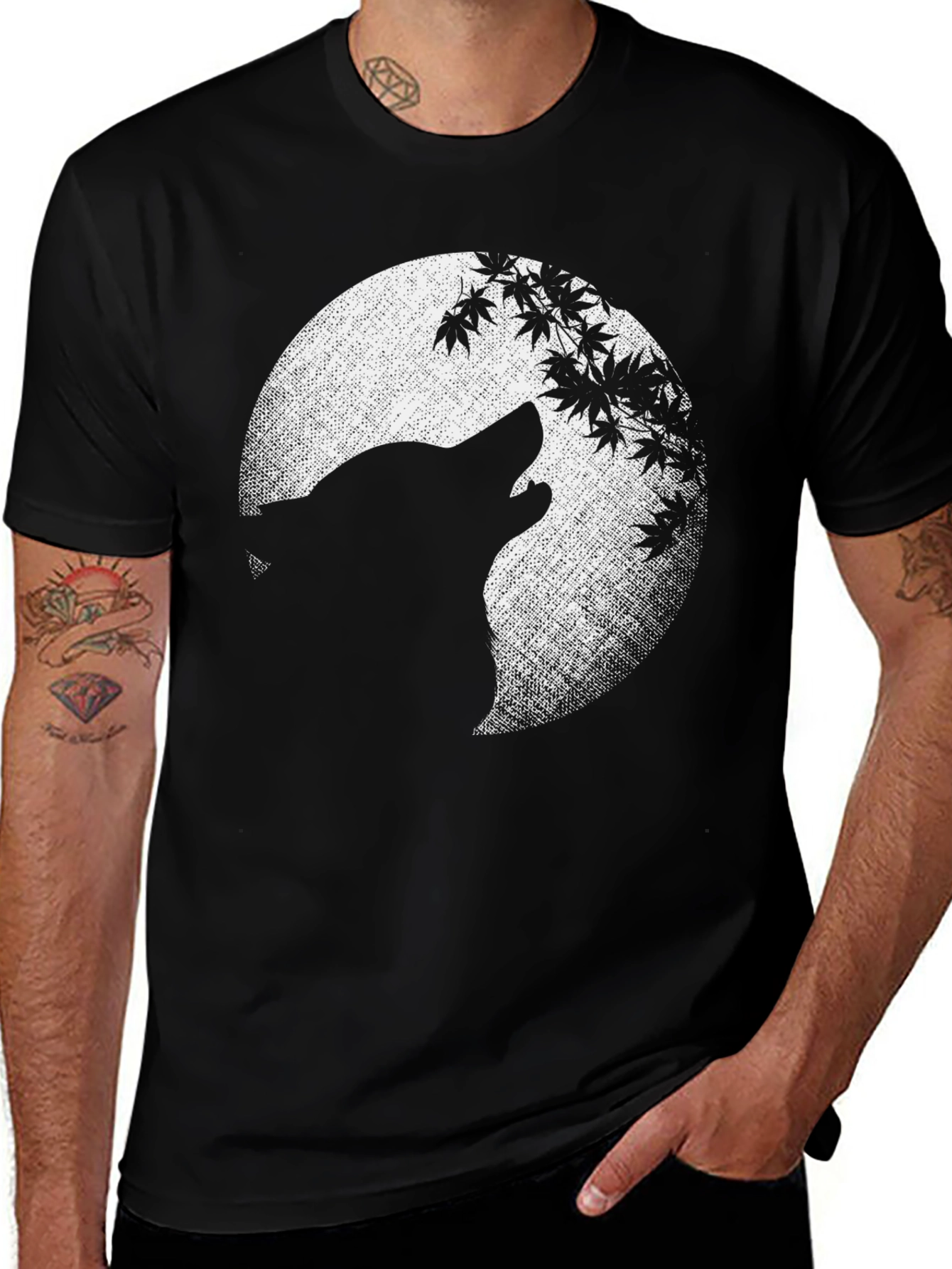 Variant 30 of Wolf Howling at Moon T-Shirt - Black