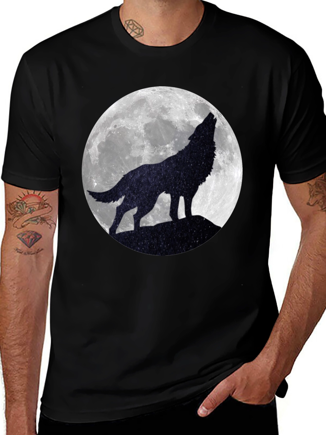 Variant 10 of Wolf Moon Black T-Shirt