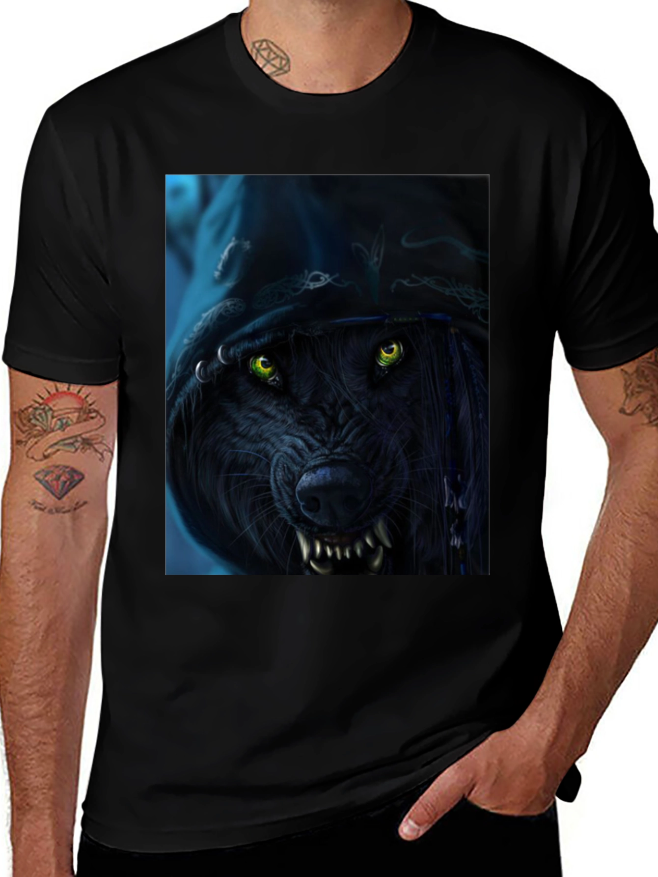 Variant 18 of Wolf Graphic Print Black T-Shirt