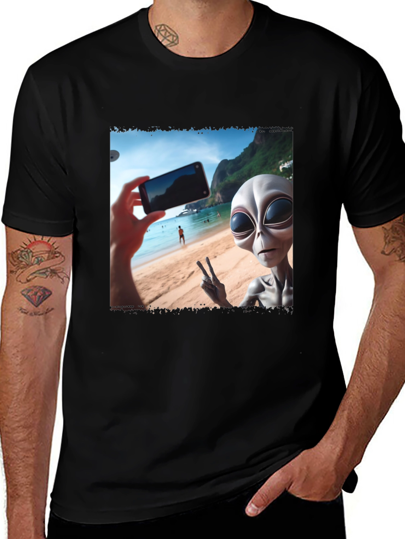 Variant 17 of Alien Selfie T-Shirt - Beach Vacation