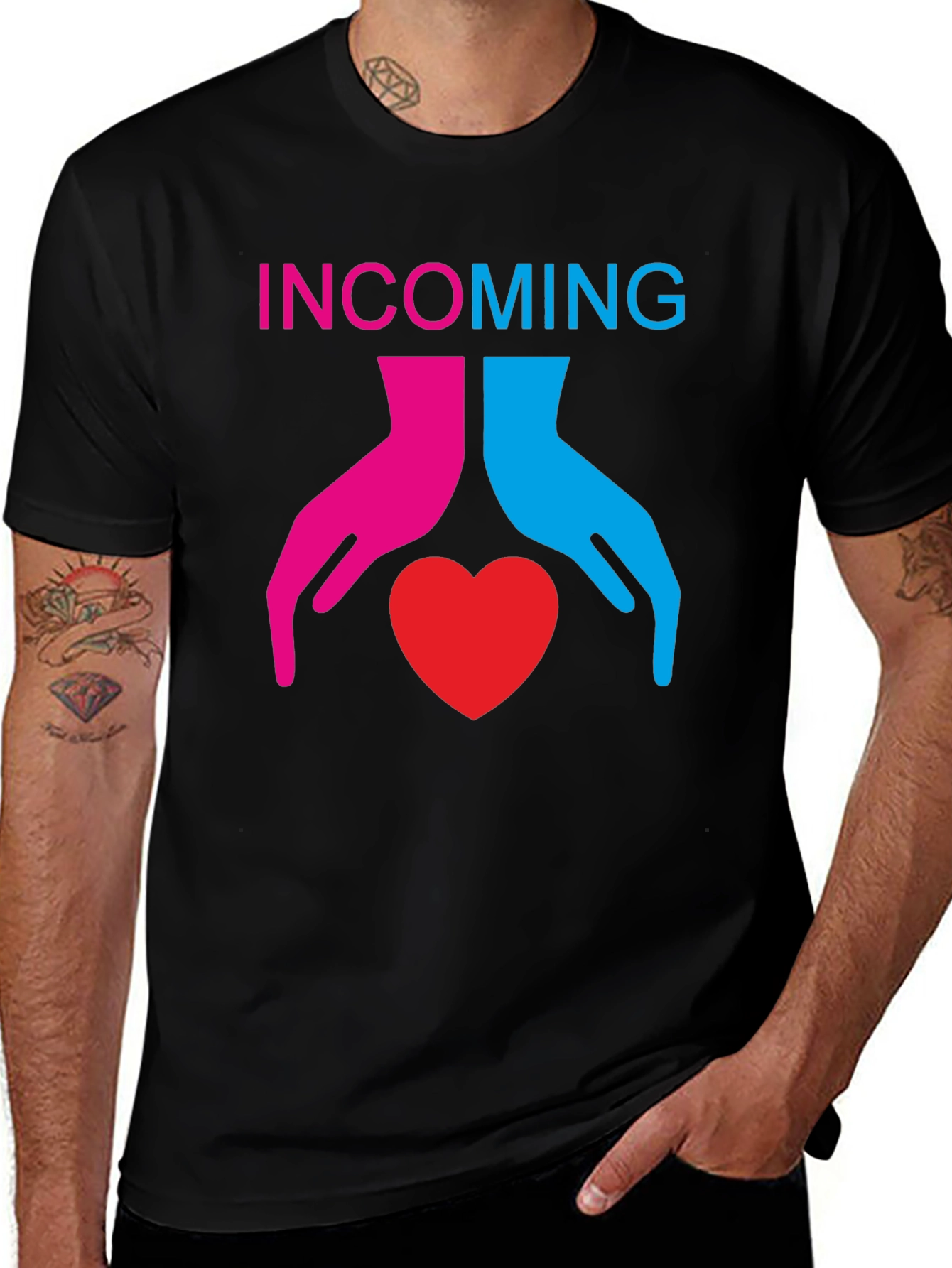 Variant 10 of Incoming Love Heart Graphic T-Shirt