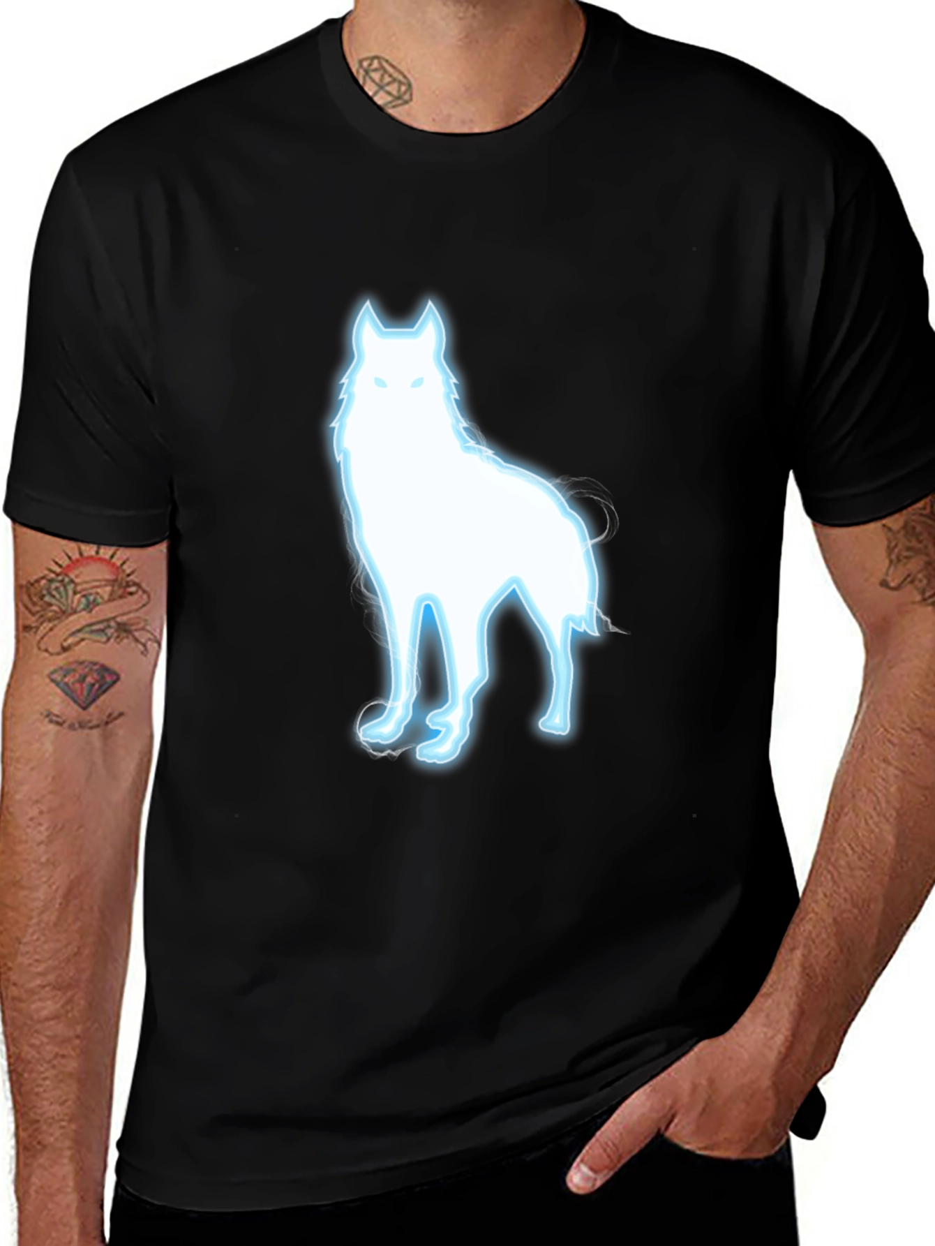 Variant 15 of Wolf Graphic Black T-Shirt