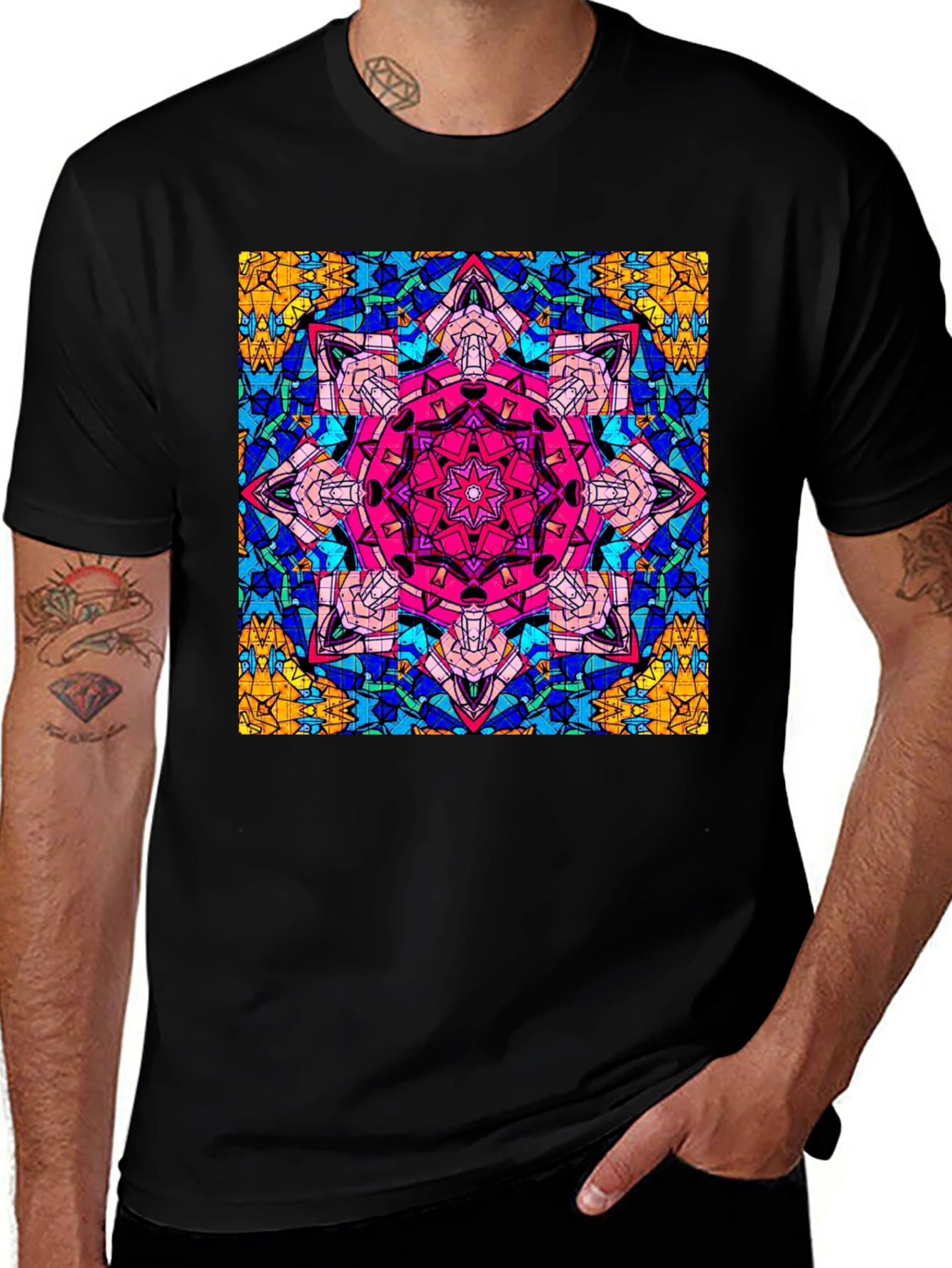 Variant 28 of Geometric Mandala Print Black T-Shirt
