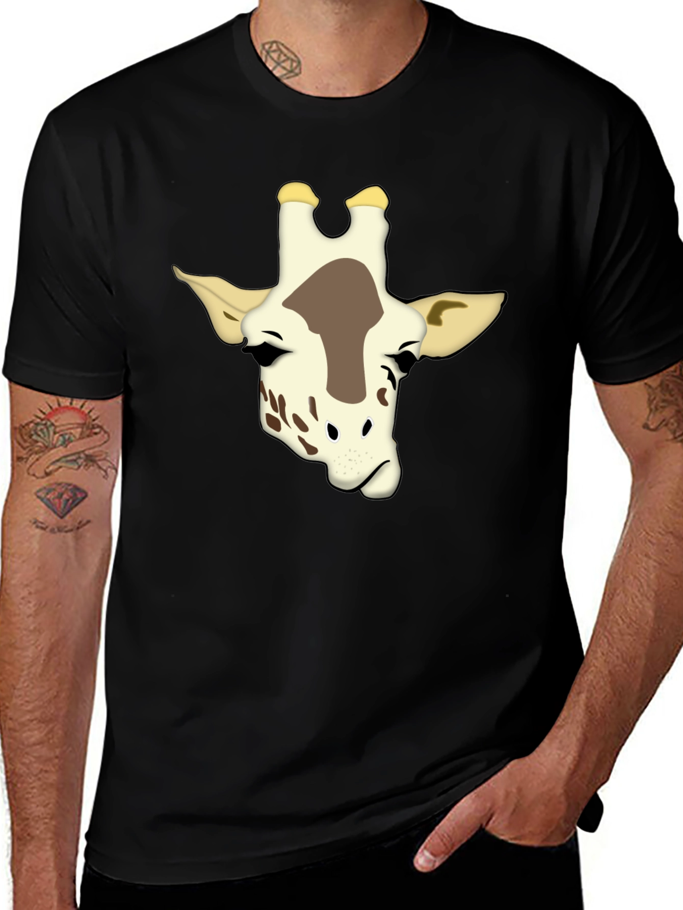 Variant 28 of Giraffe Graphic Print Black T-Shirt
