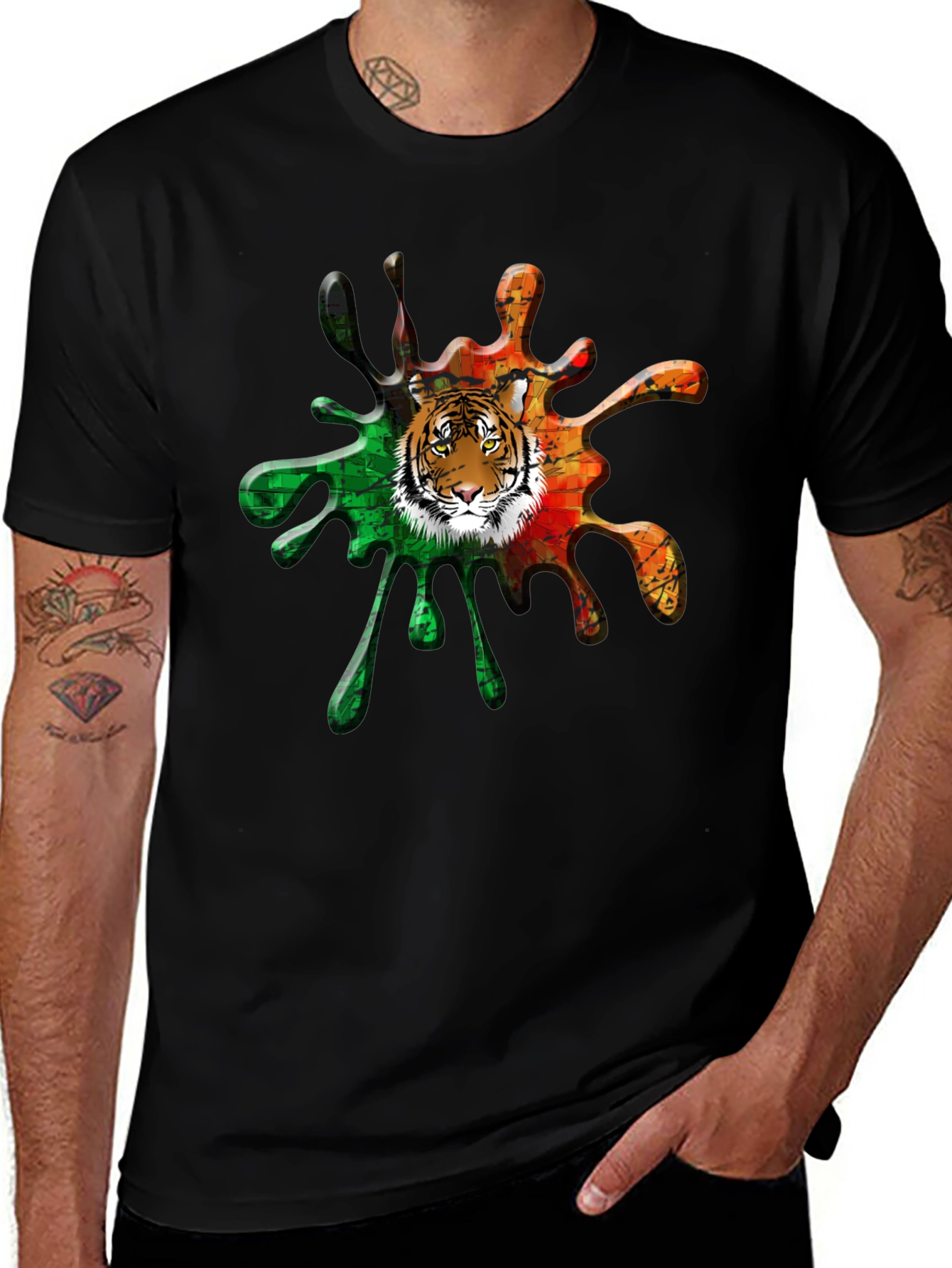 Variant 11 of Tiger Splatter Print Black T-Shirt