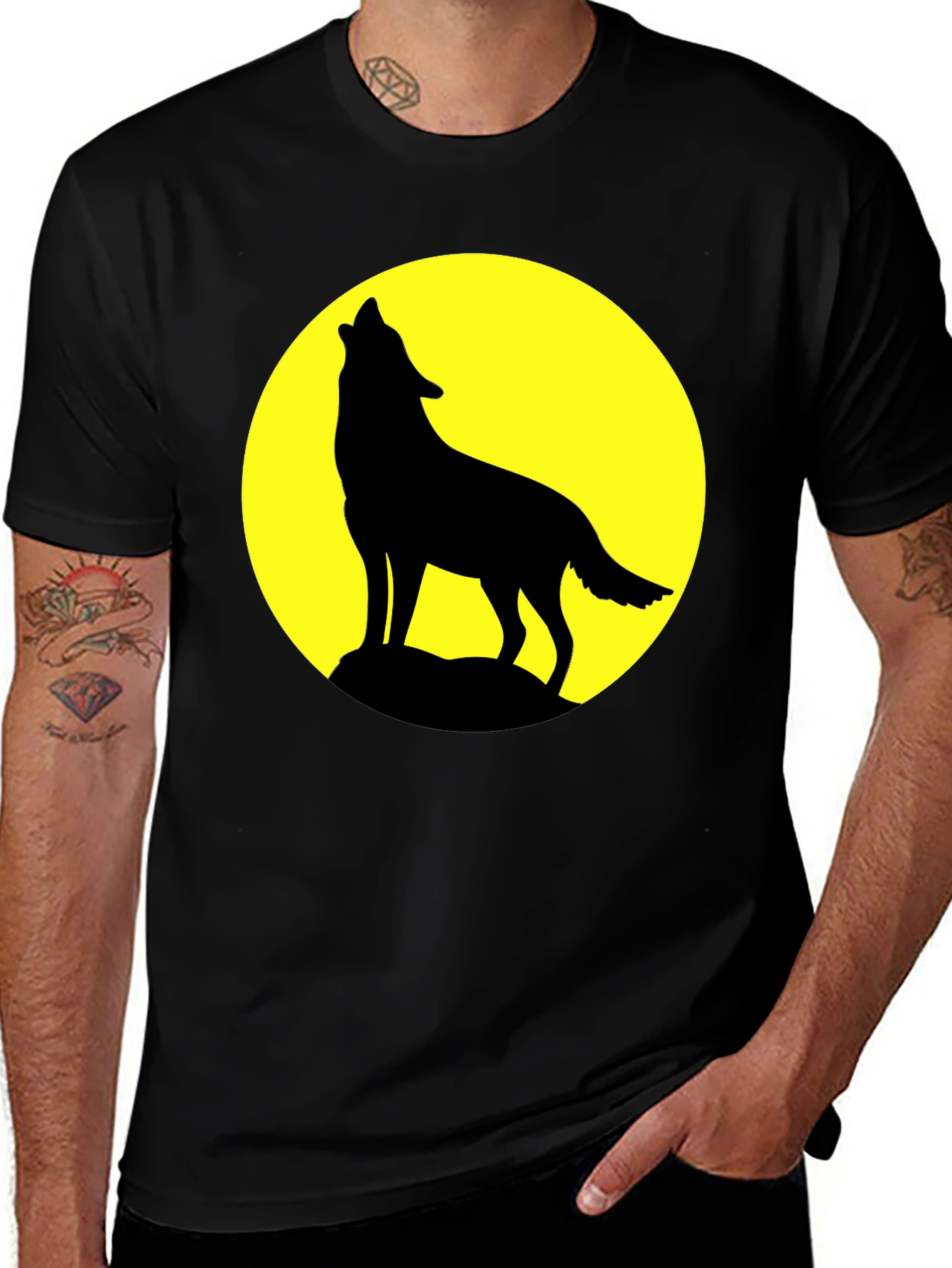 Variant 28 of Wolf Howling at Moon T-Shirt - Graphic Tee
