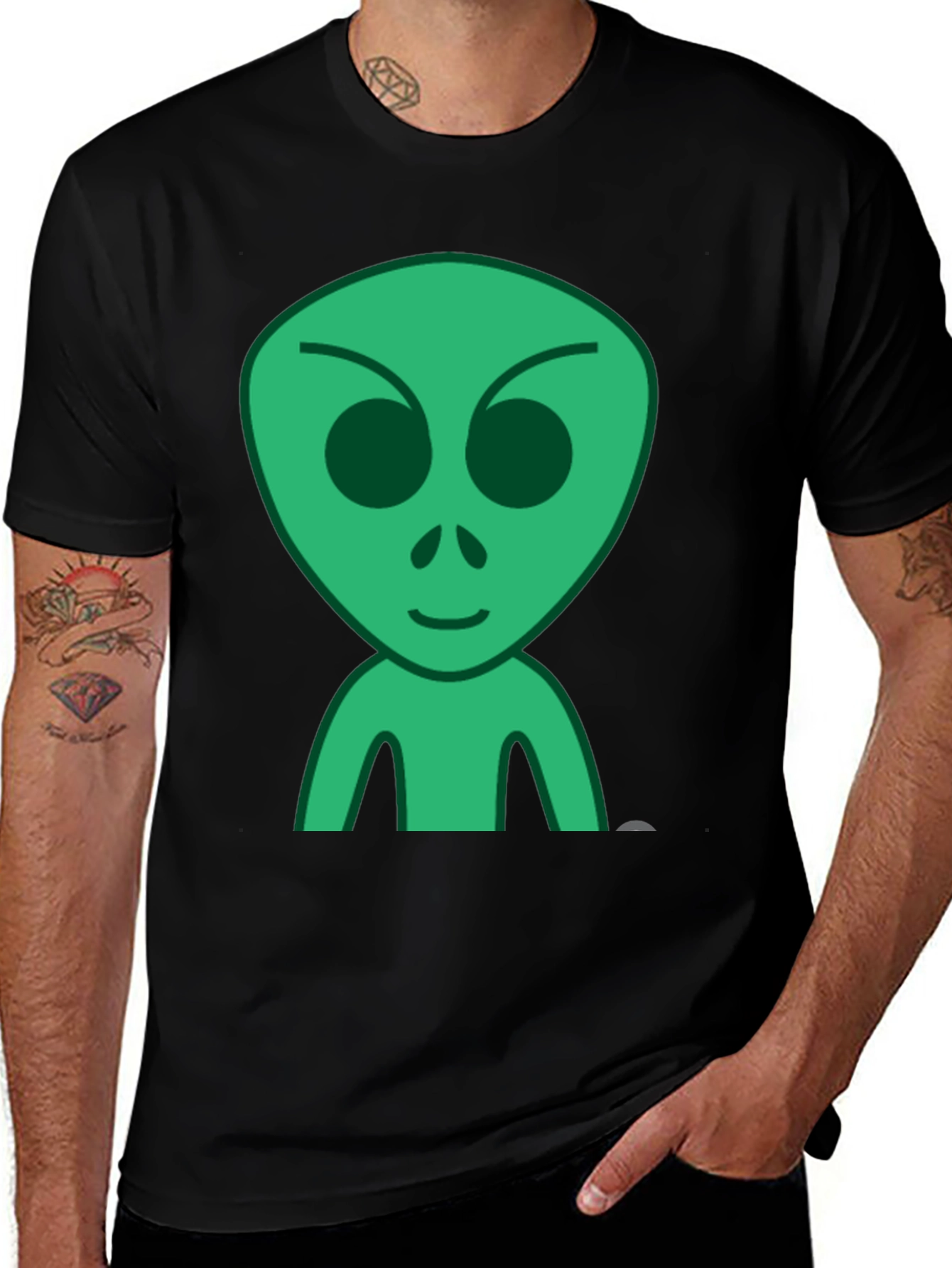 Variant 27 of Alien Graphic Print Black T-Shirt