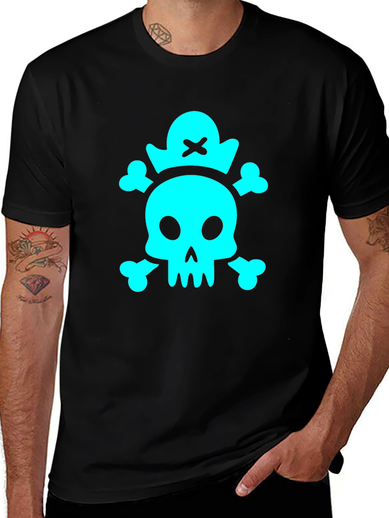 Variant 13 of Pirate Skull & Crossbones Graphic Tee