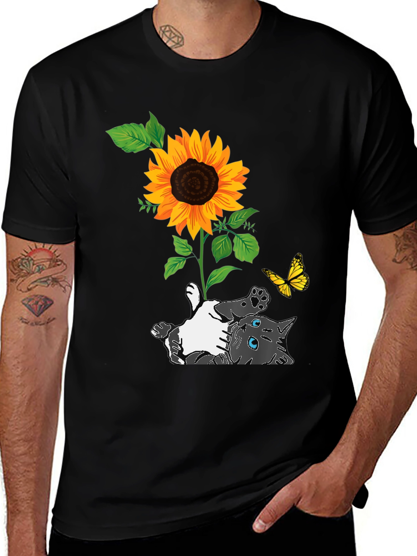 Variant 19 of Cat and Sunflower Graphic Tee