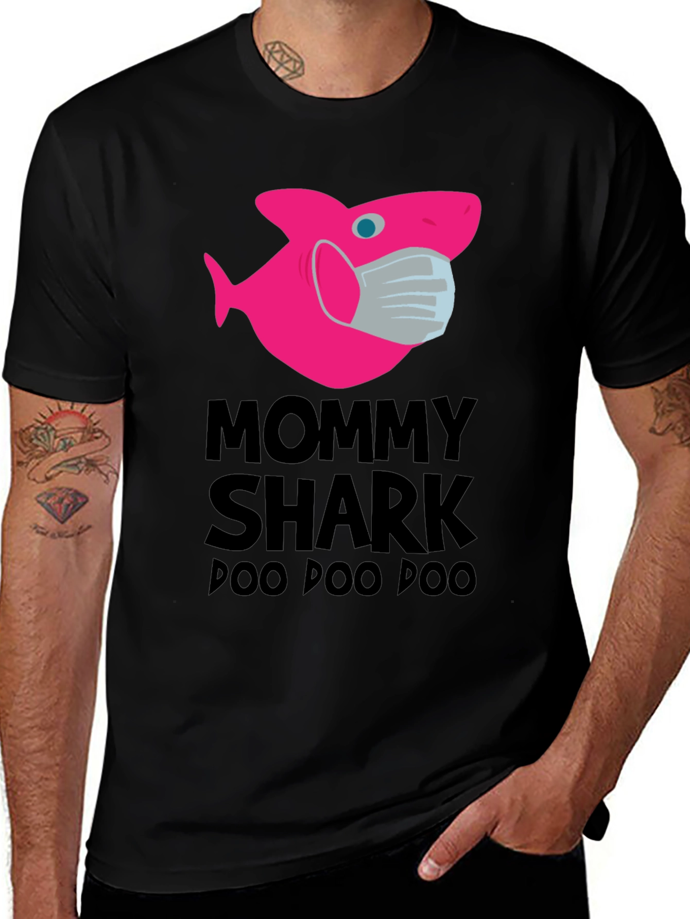Variant 19 of Mommy Shark Doo Doo Doo Graphic Tee