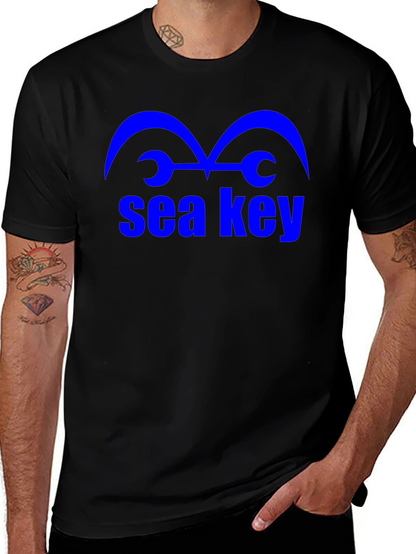 Variant 27 of Sea Key Graphic T-Shirt - Black
