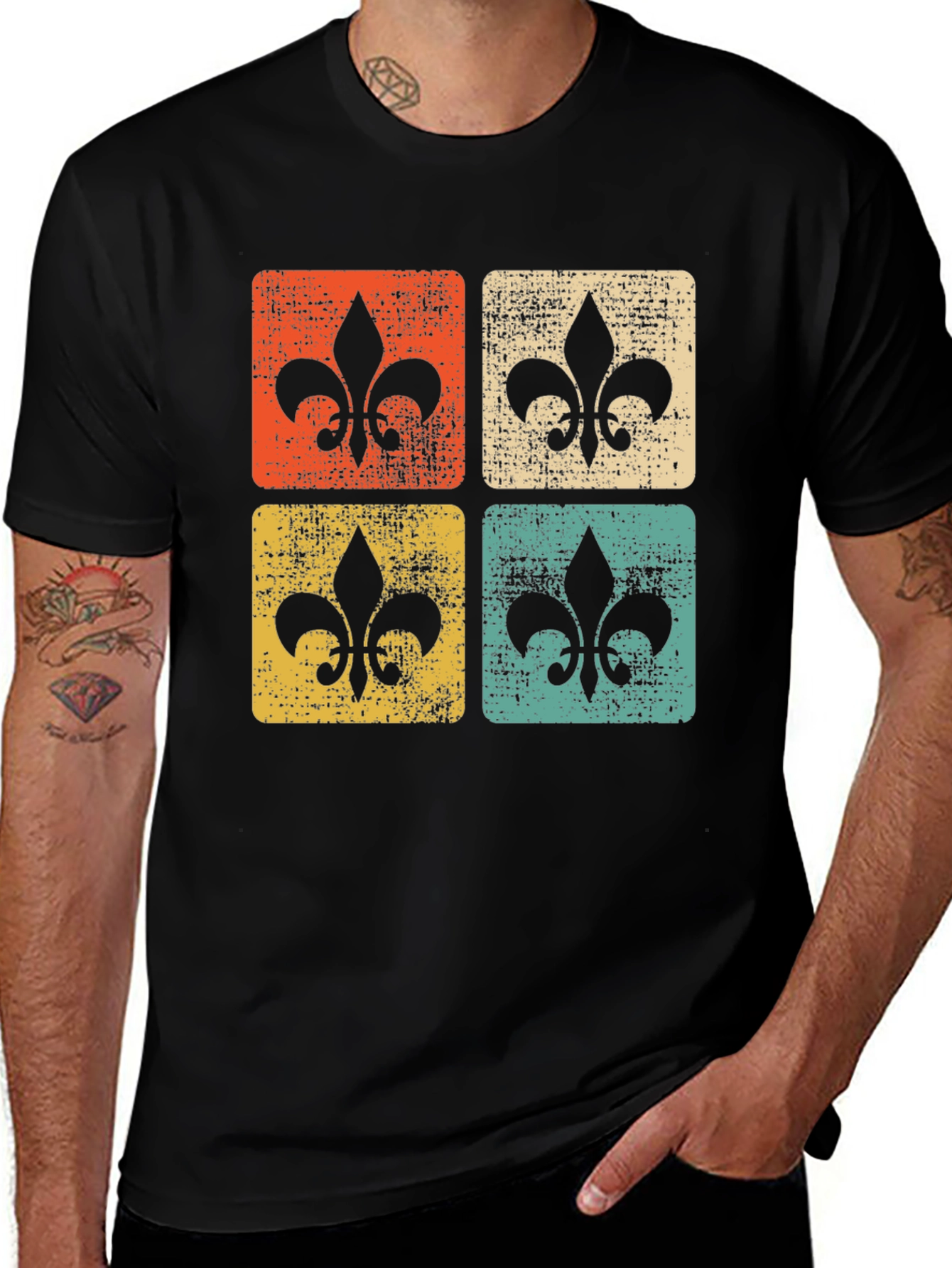 Variant 10 of Vintage Fleur-de-lis Pattern T-Shirt