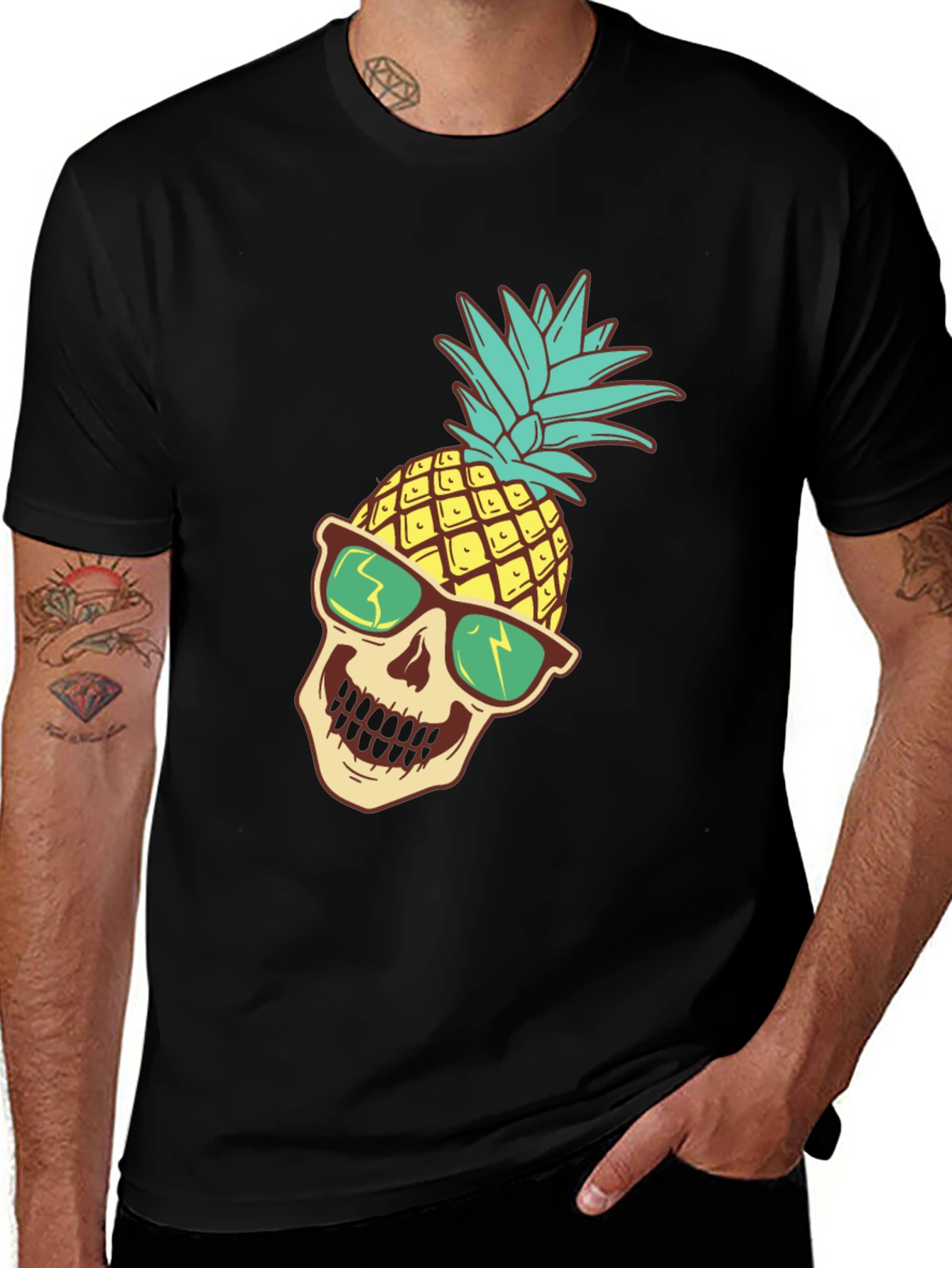 Variant 14 of Pineapple Skull Graphic T-Shirt