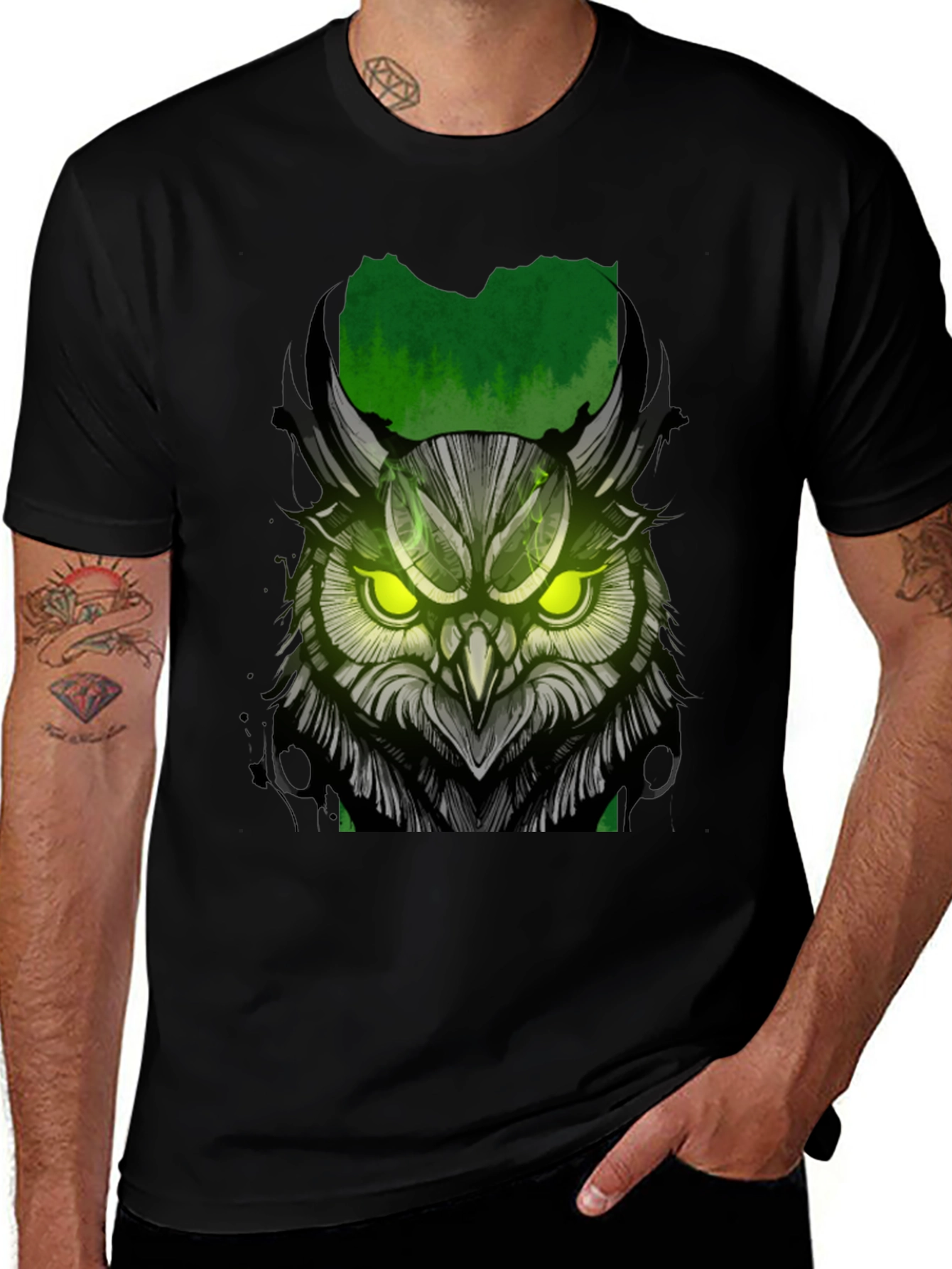Variant 7 of Owl Graphic Print T-Shirt - Black