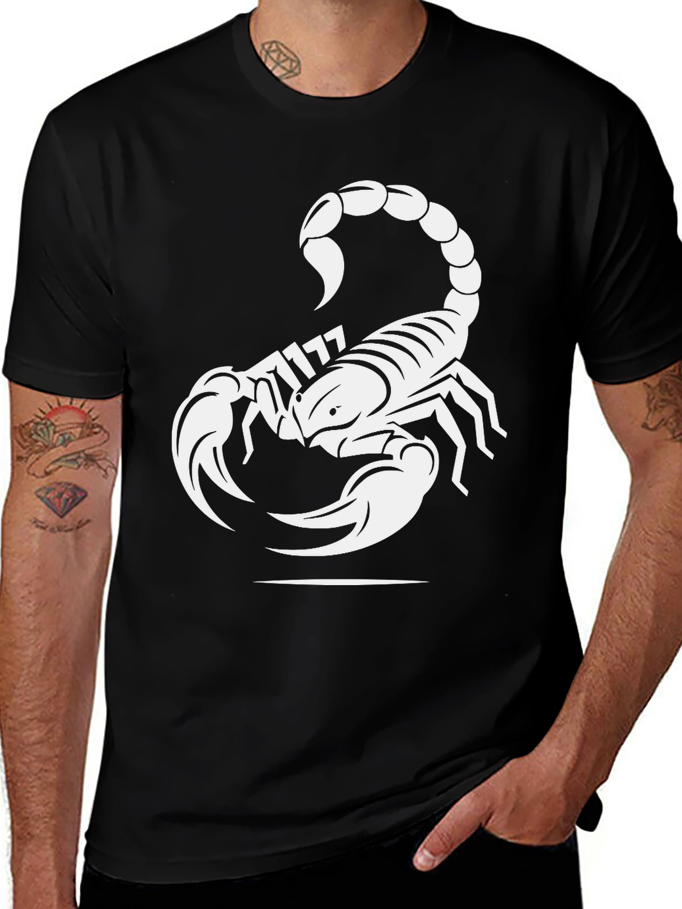 Variant 9 of Scorpion Graphic T-Shirt - Black