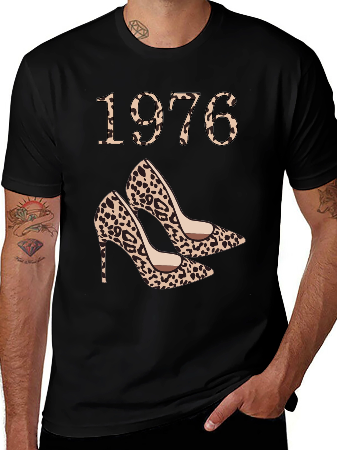 Variant 5 of Leopard Print 1976 Stiletto T-Shirt