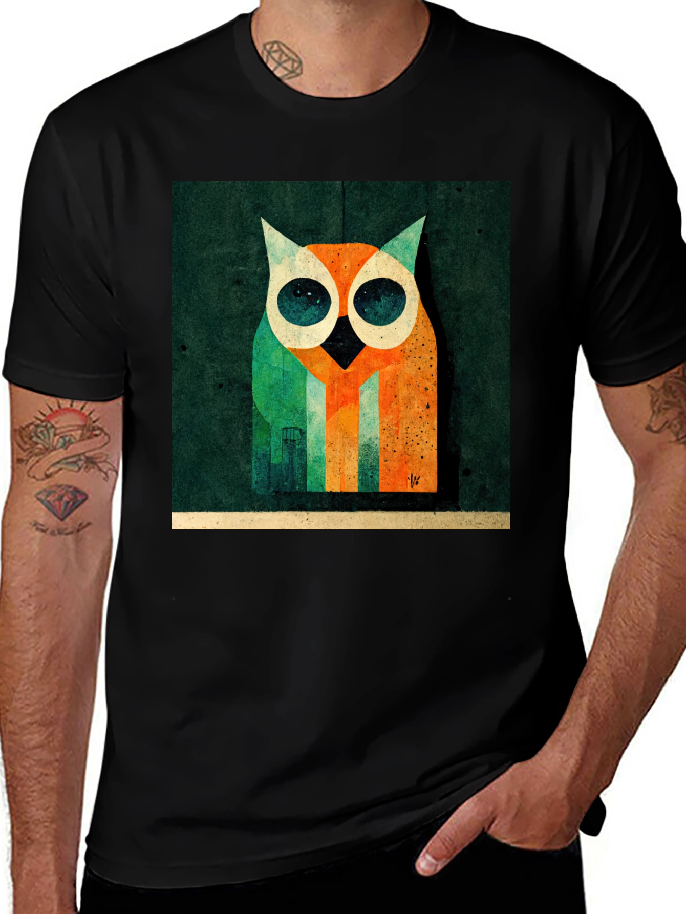 Variant 22 of Abstract Owl Graphic Black Tee