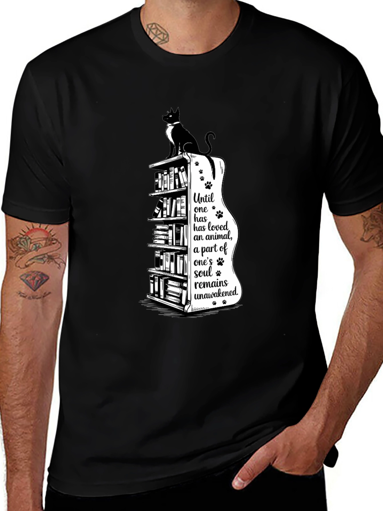 Variant 3 of Cat Lover's T-Shirt: Bookcase & Soul Quote