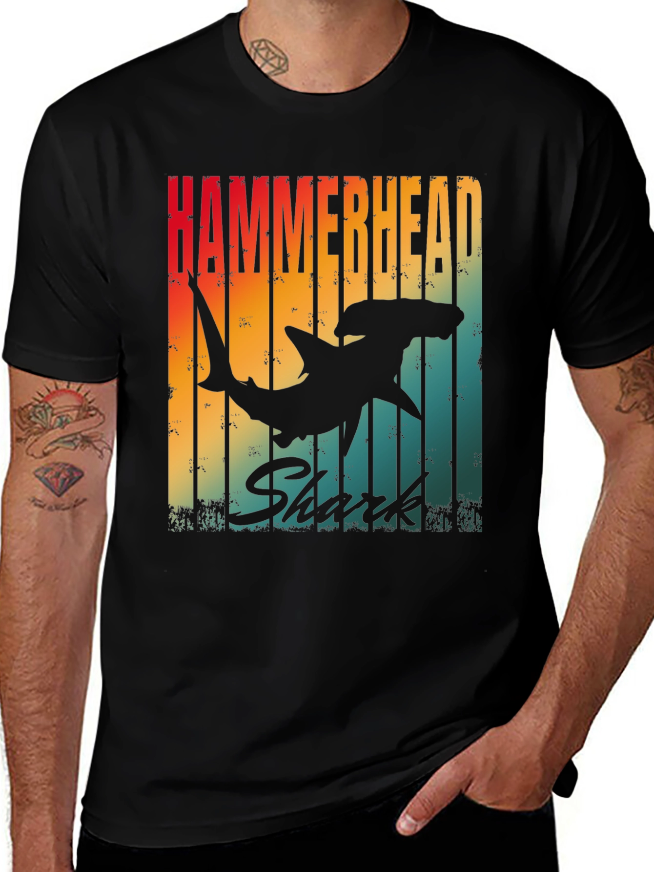 Variant 26 of Hammerhead Shark Retro Graphic T-Shirt