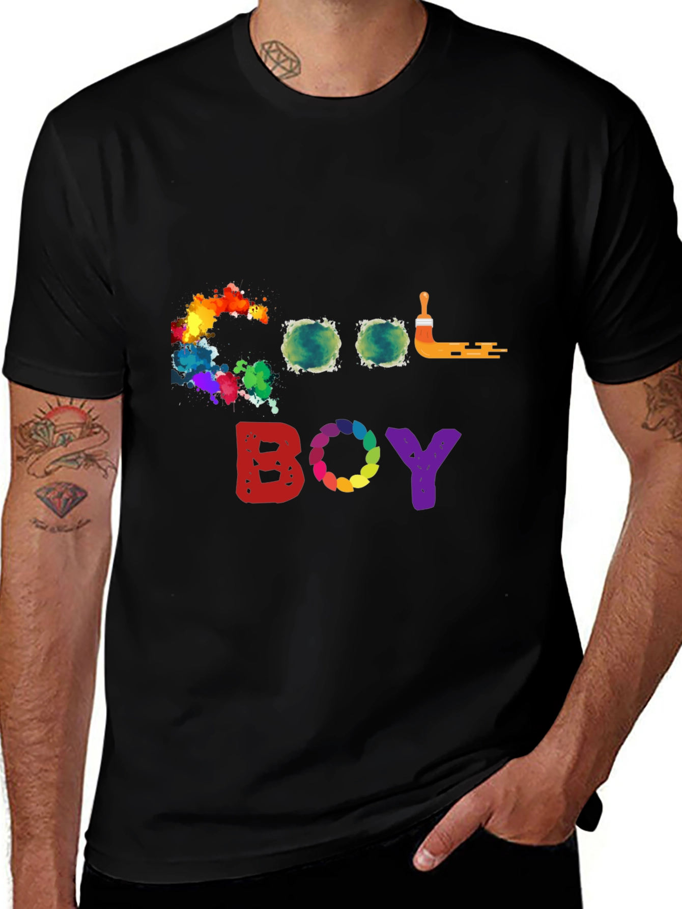 Camiseta Negra "Cool Boy" Artística