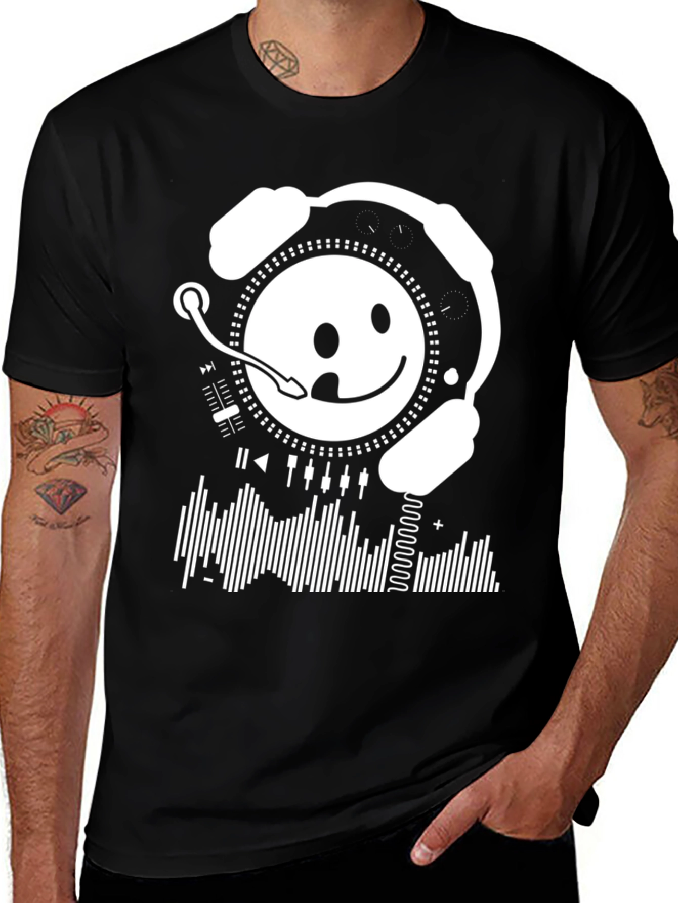 Variant 29 of DJ Smiley T-Shirt - Turntable Graphic Tee
