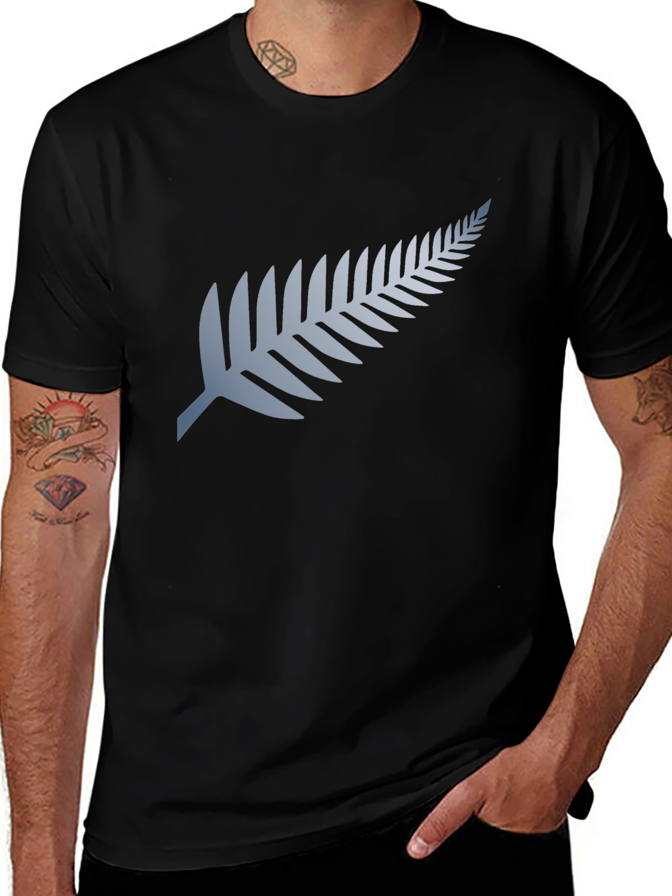 Silver Fern Black Tee - New Zealand Style