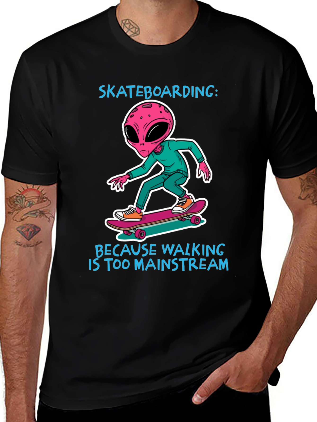 Variant 29 of Skateboarding Alien T-Shirt: Mainstream Alternative