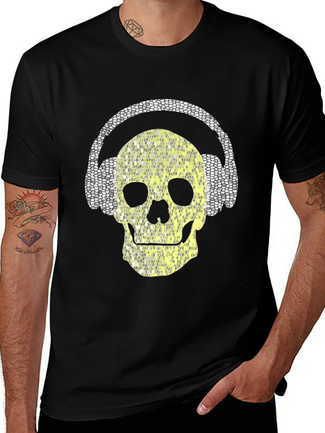 Variant 18 of Skull Headphones Graphic T-Shirt