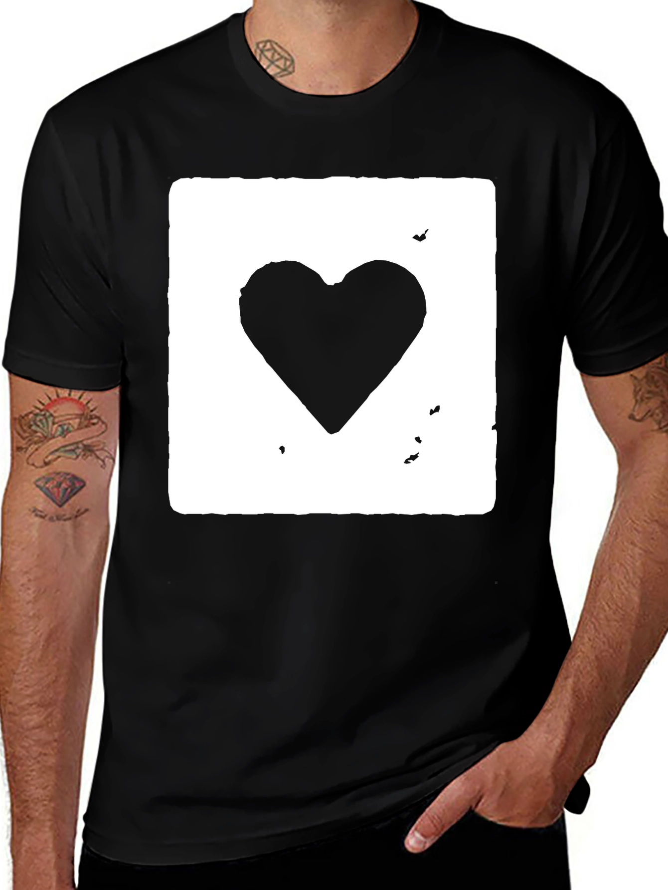 Black Heart Tee - Modern Graphic T-Shirt
