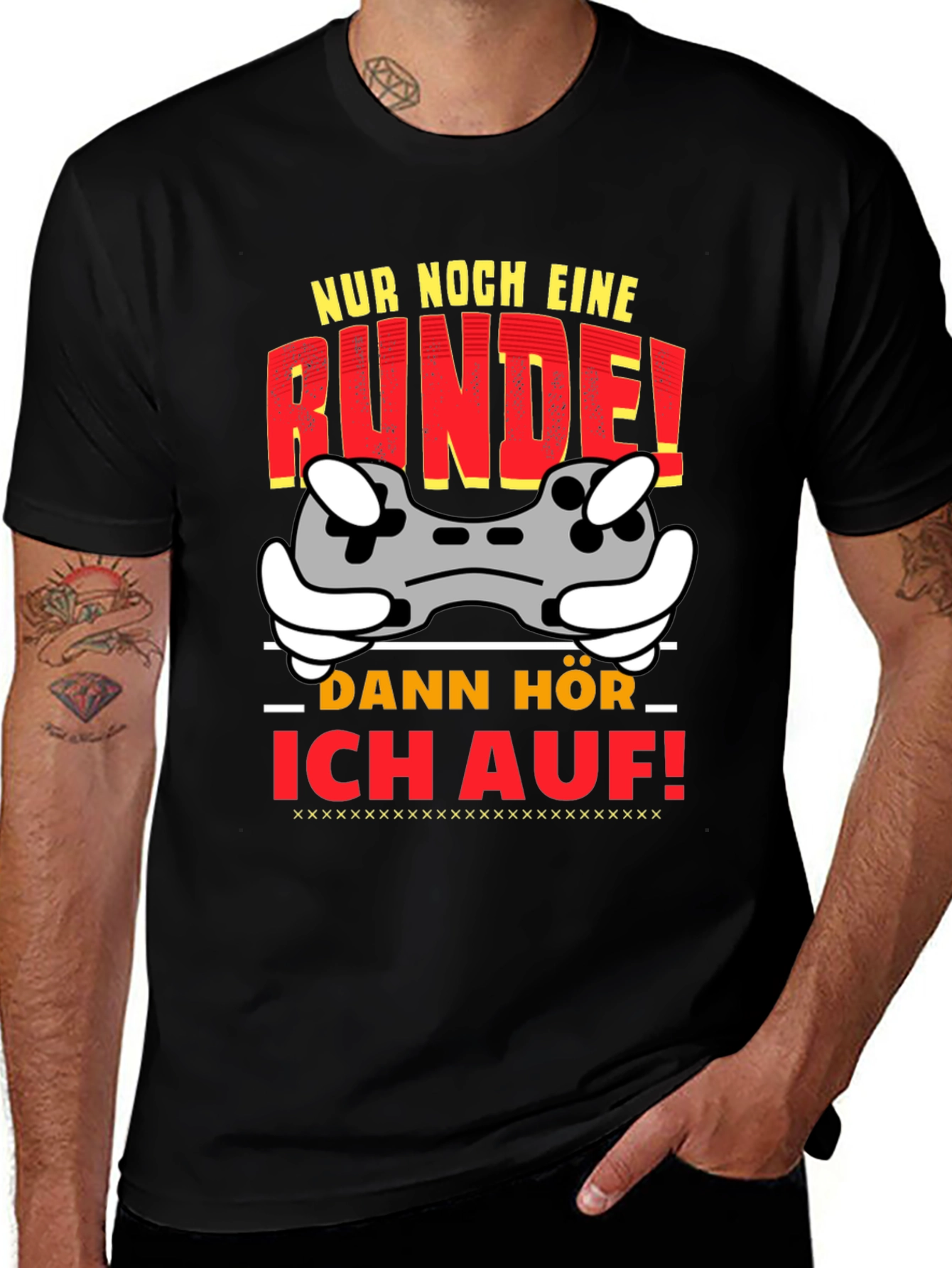 Variant 9 of Gamer T-Shirt - Nur Noch Eine Runde! Black Cotton Tee