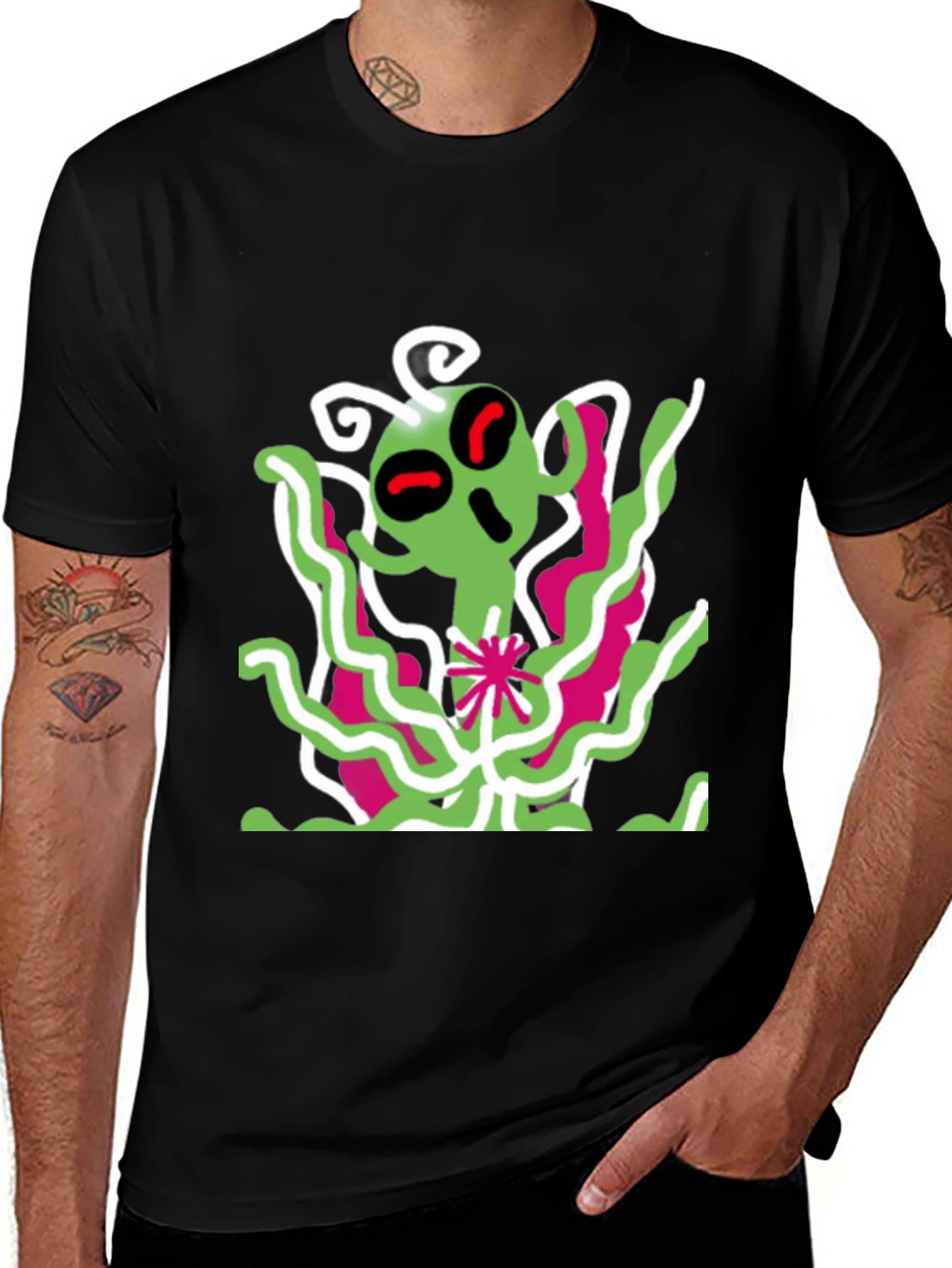 Variant 16 of Alien Graphic Print T-Shirt