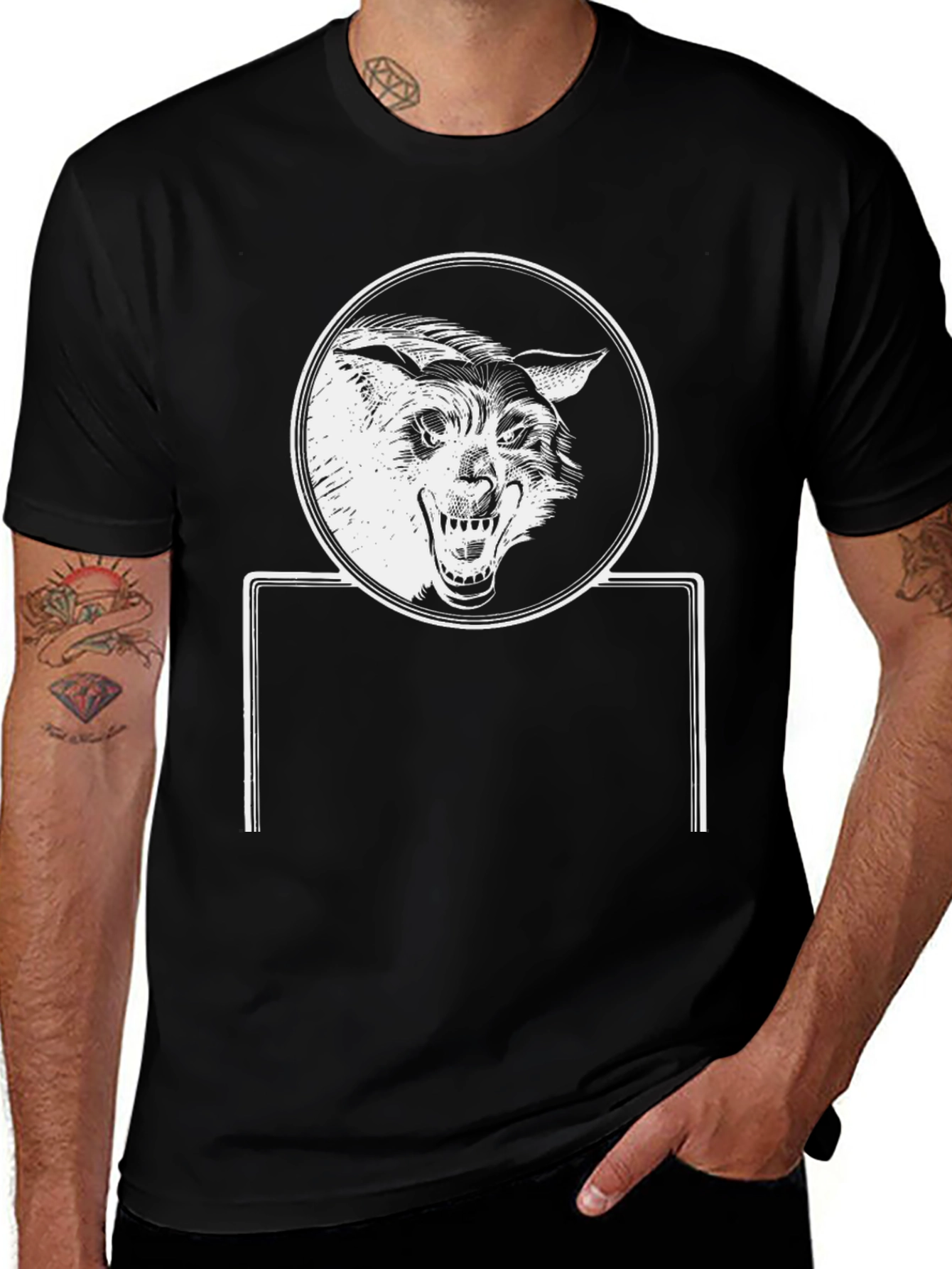 Variant 19 of Men's Black Wolf Graphic Tee