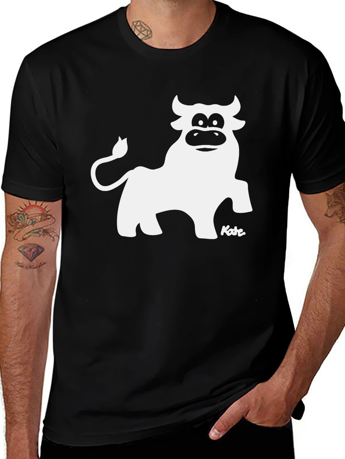 Variant 13 of Cartoon Bull Graphic Tee - Black