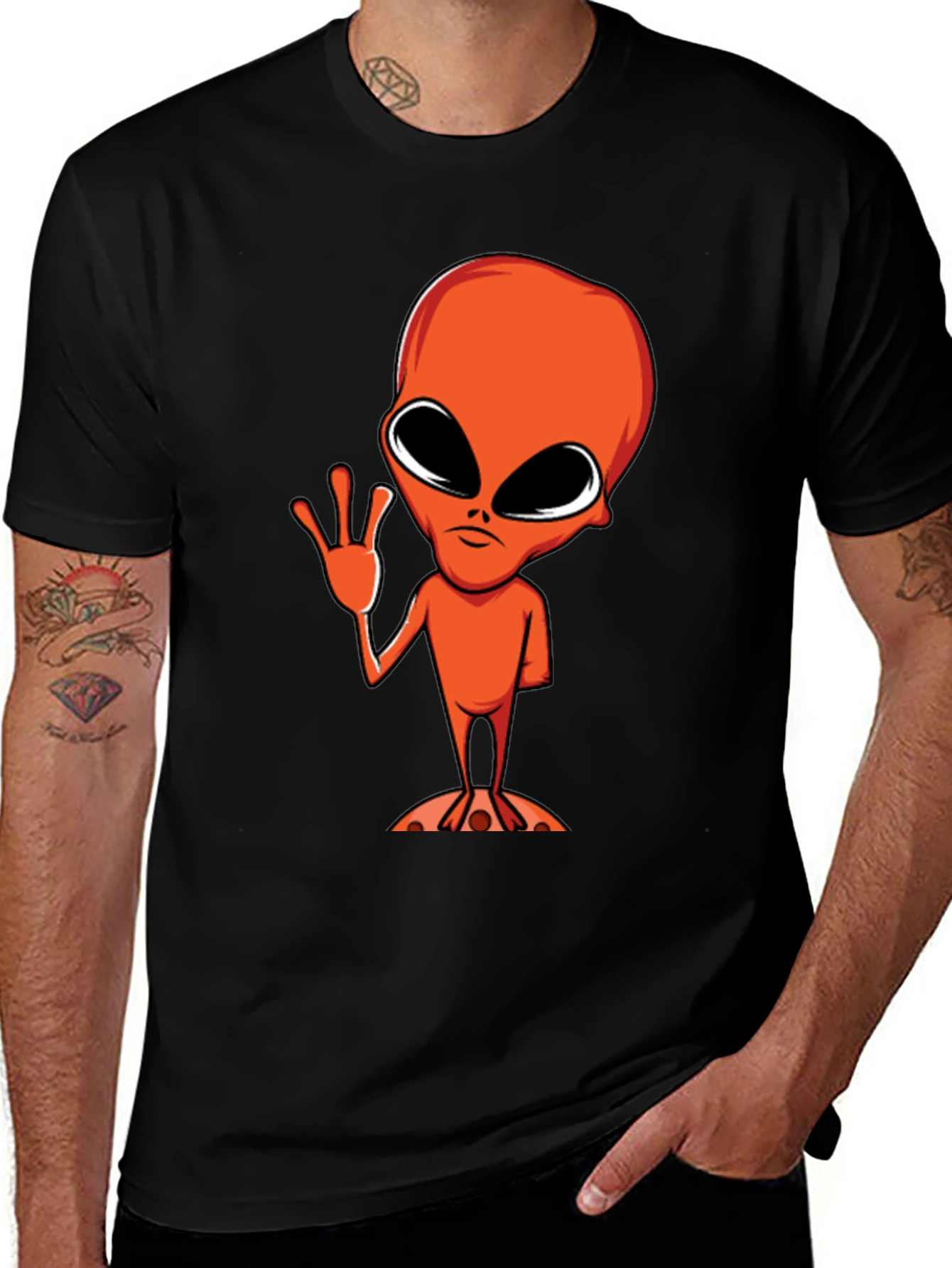 Variant 5 of Alien Graphic Black T-Shirt