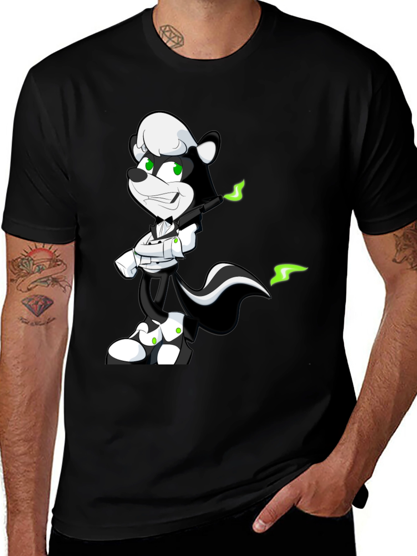Variant 18 of Cool Skunk Cartoon Graphic Black T-Shirt
