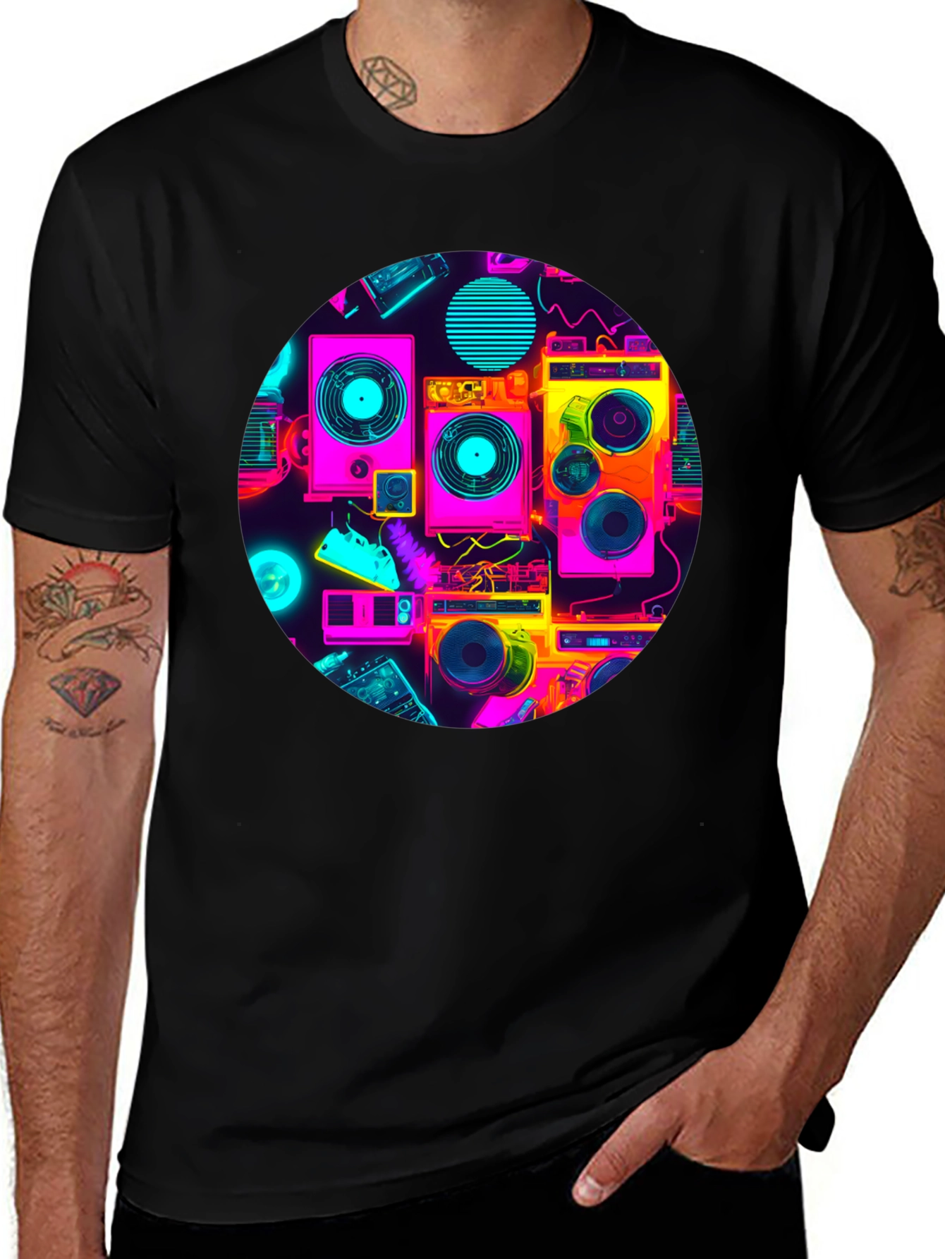 Variant 3 of Retro Radio Print Black T-Shirt