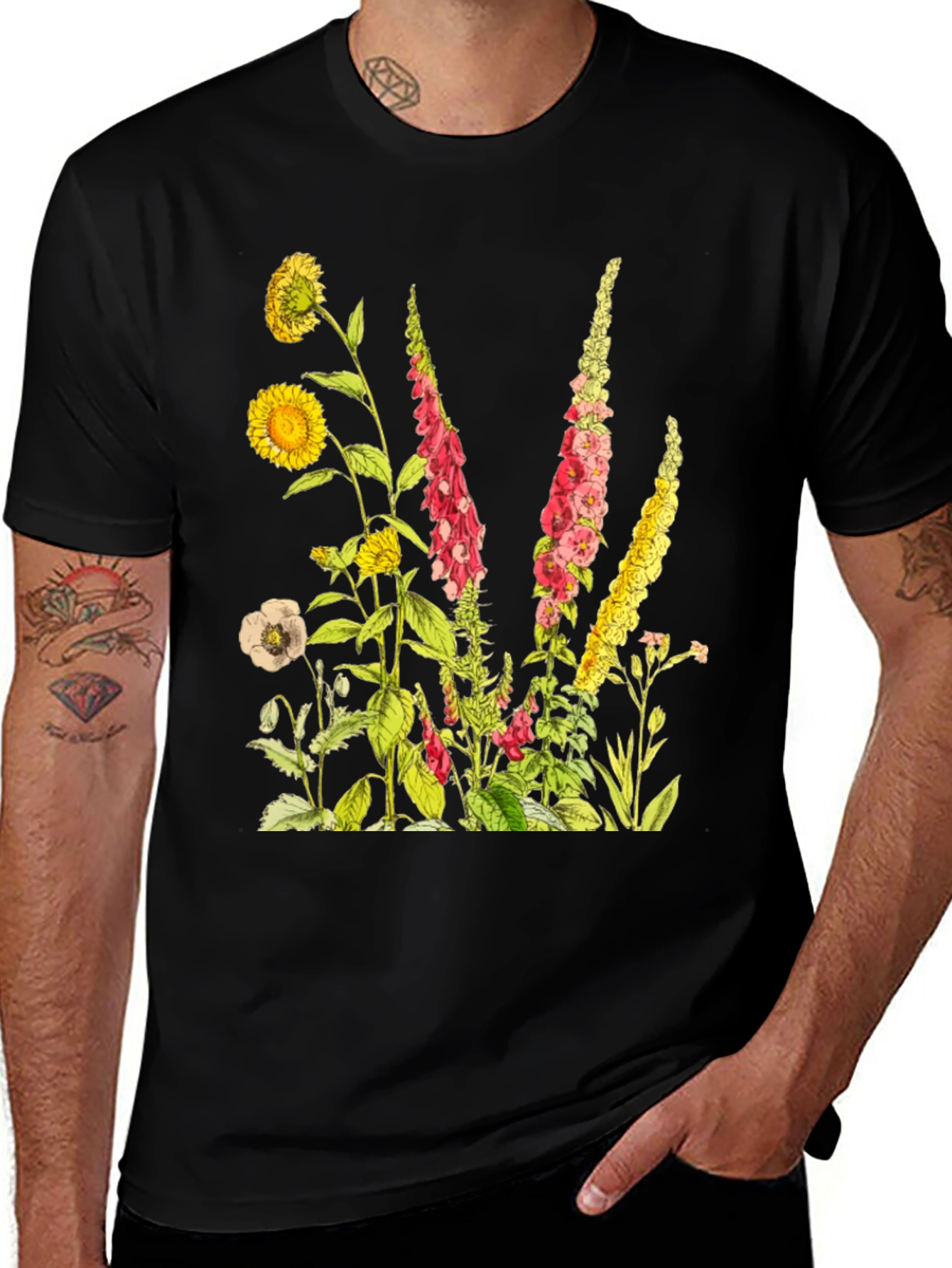 Variant 8 of Botanical Print Black T-Shirt