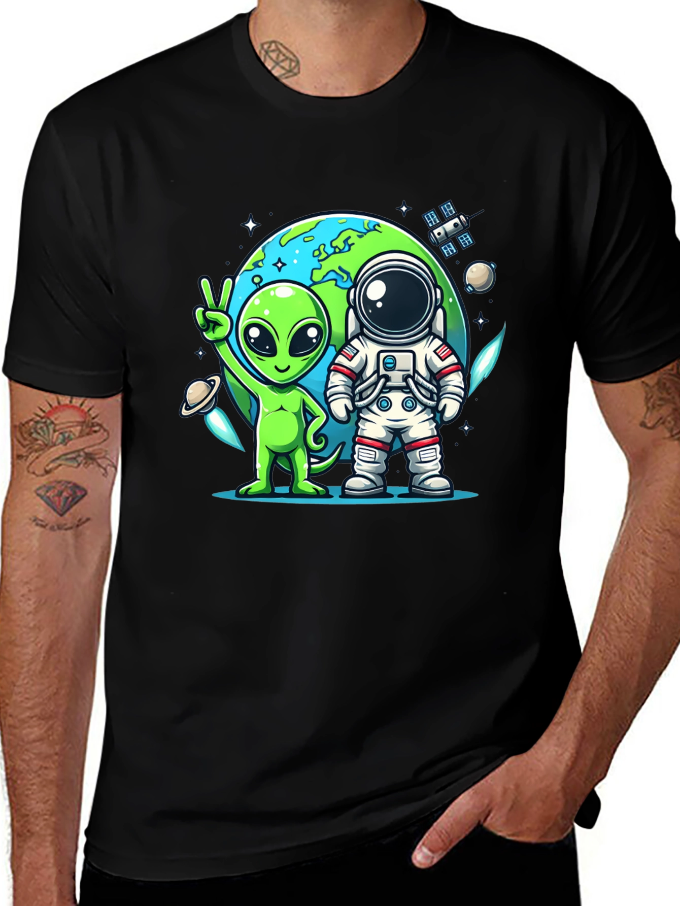 Variant 25 of Alien Astronaut Graphic Tee - Space Adventure