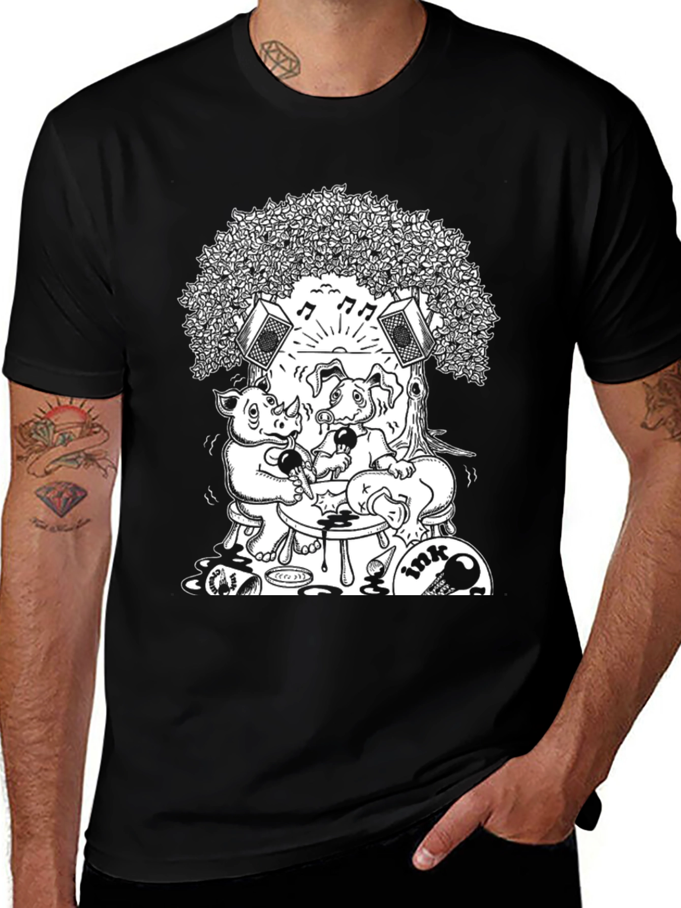 Variant 23 of Rhino and Dog Tattoo Artist Black T-Shirt