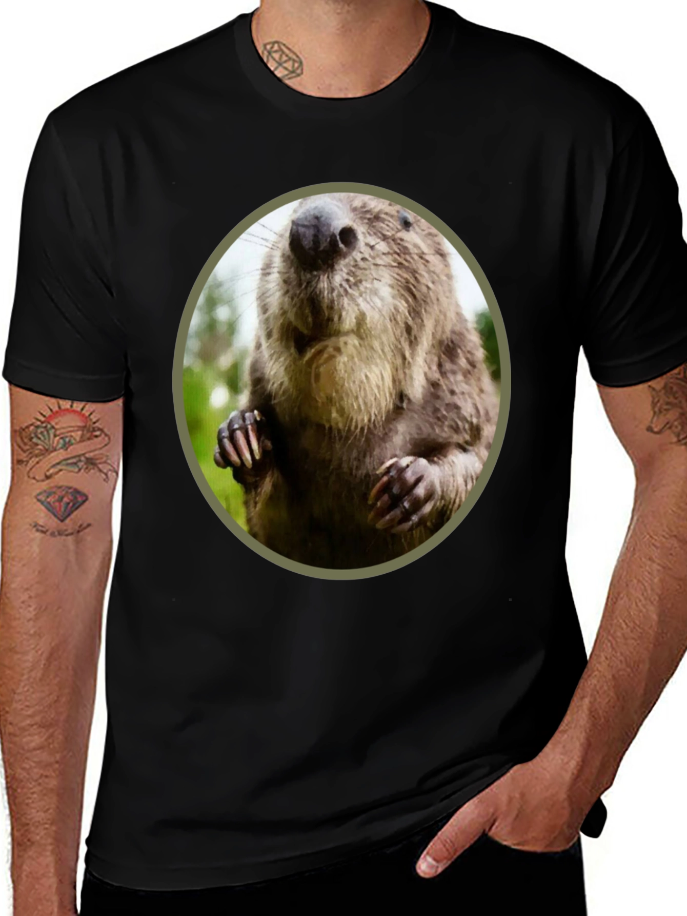 Variant 8 of Beaver Graphic Print Black T-Shirt