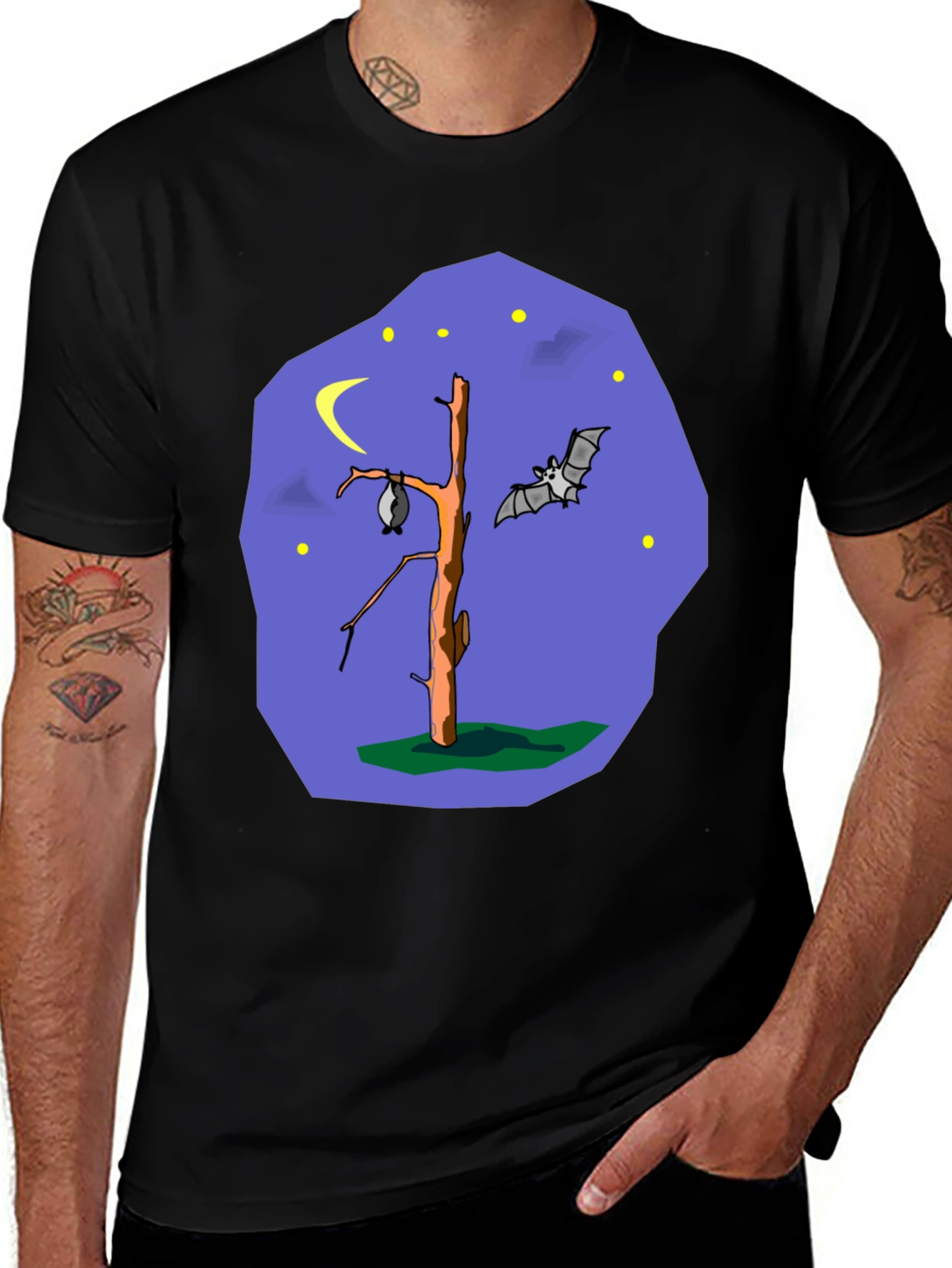 Variant 27 of Spooky Bat Tree Graphic T-Shirt